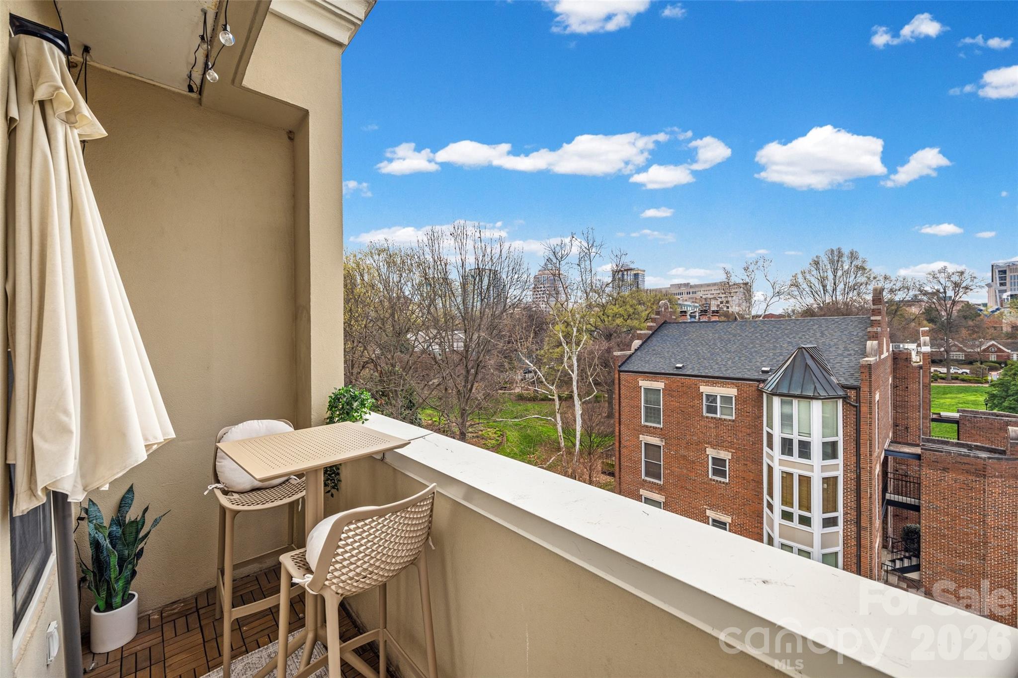 405 W 7th Street #508 — Charlotte