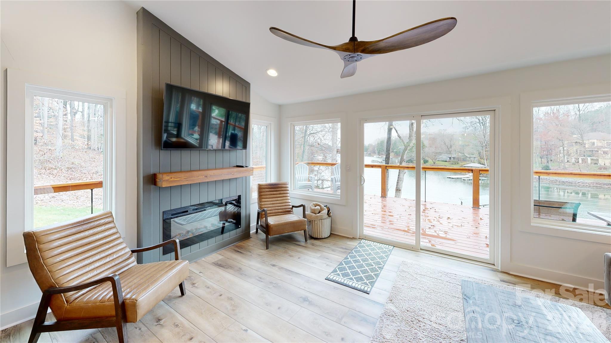 128 Wickford Lane — Mooresville