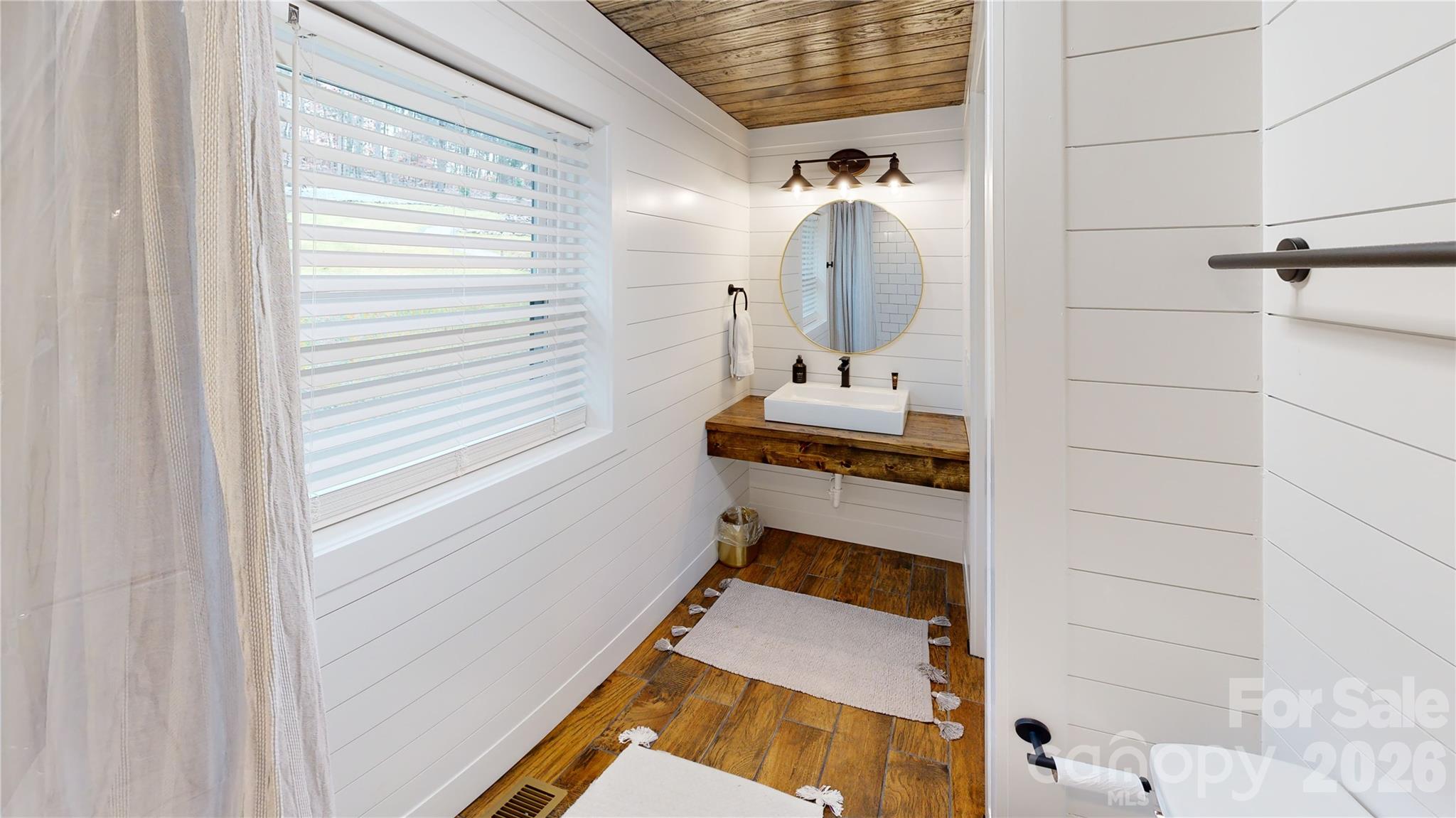 128 Wickford Lane — Mooresville
