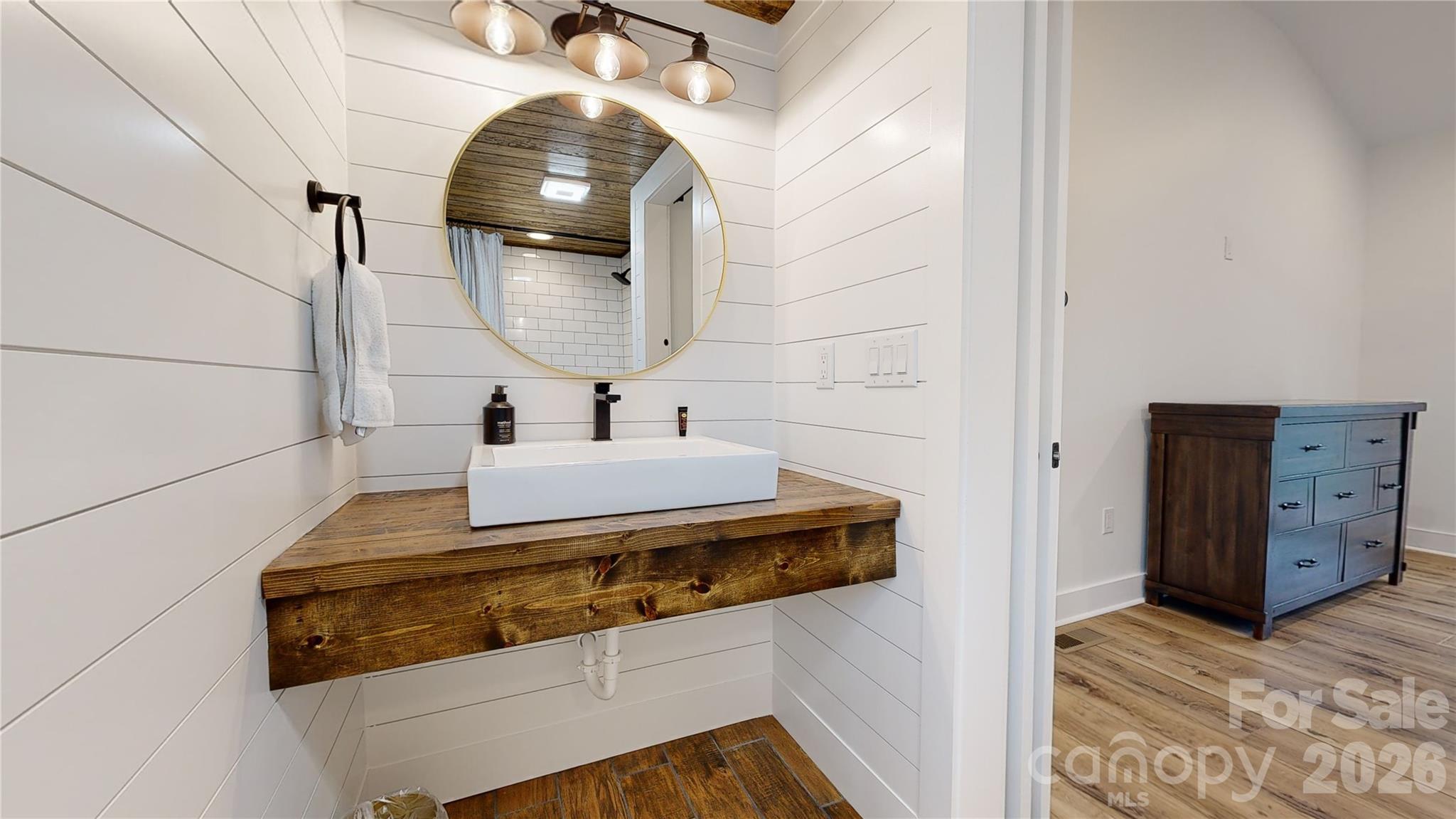 128 Wickford Lane — Mooresville