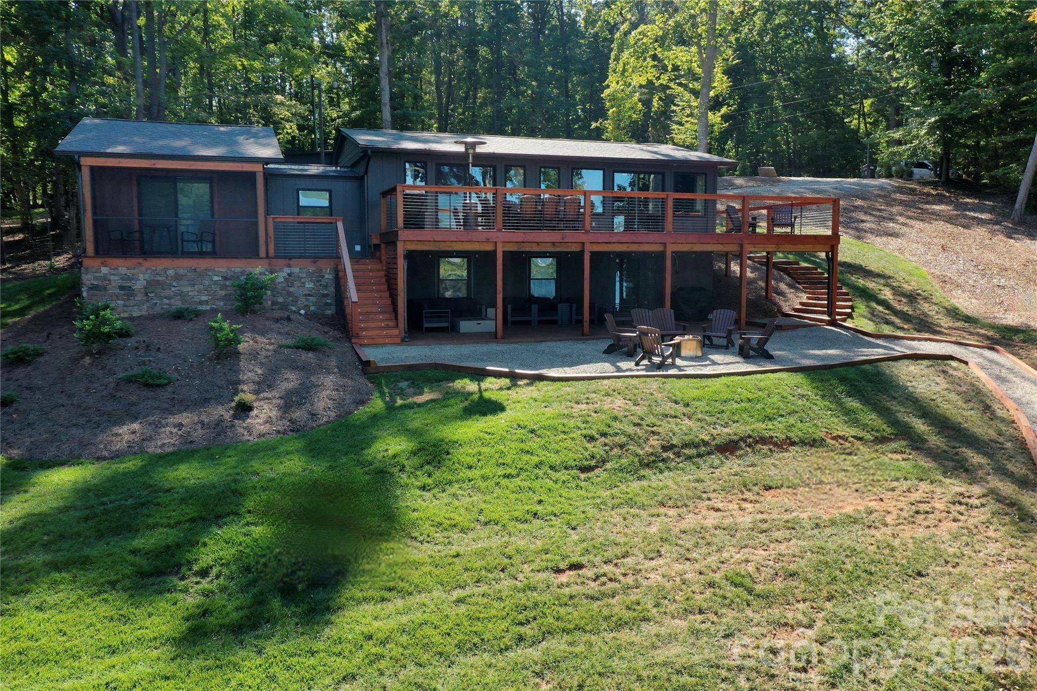 128 Wickford Lane — Mooresville