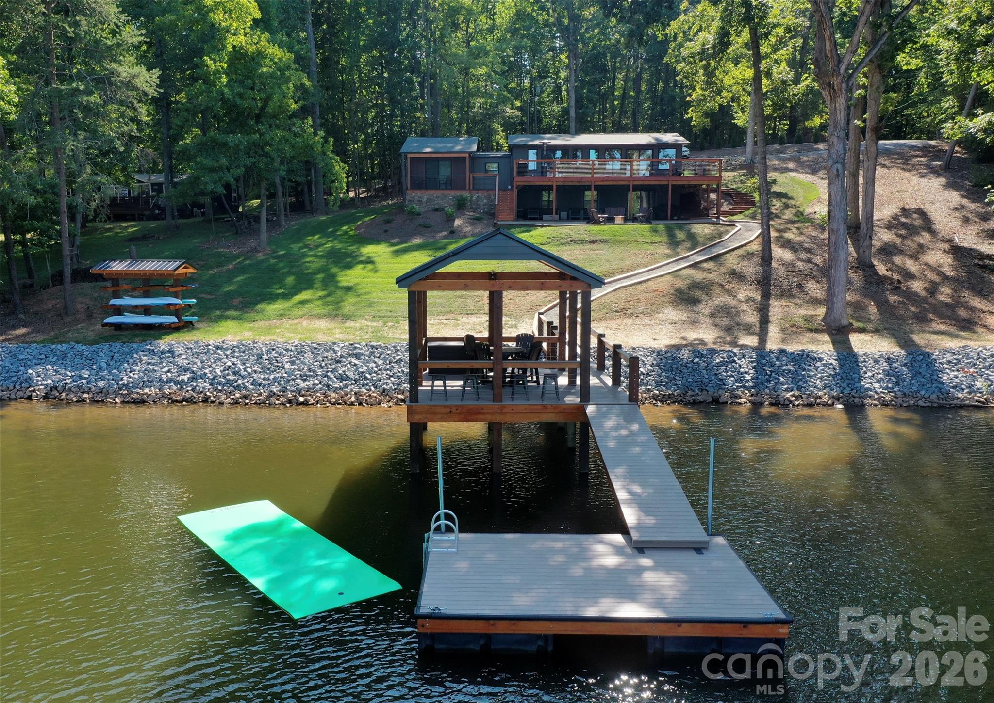 128 Wickford Lane — Mooresville