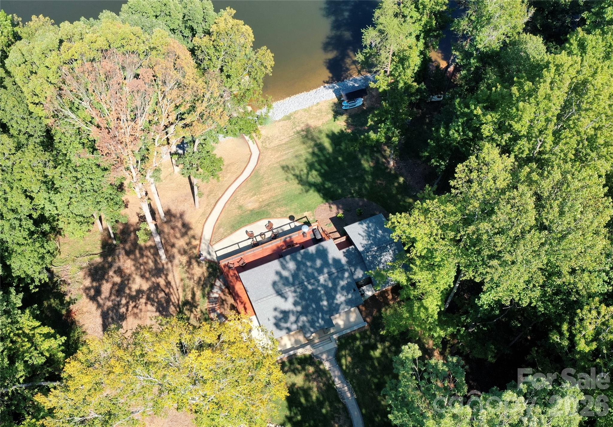 128 Wickford Lane — Mooresville