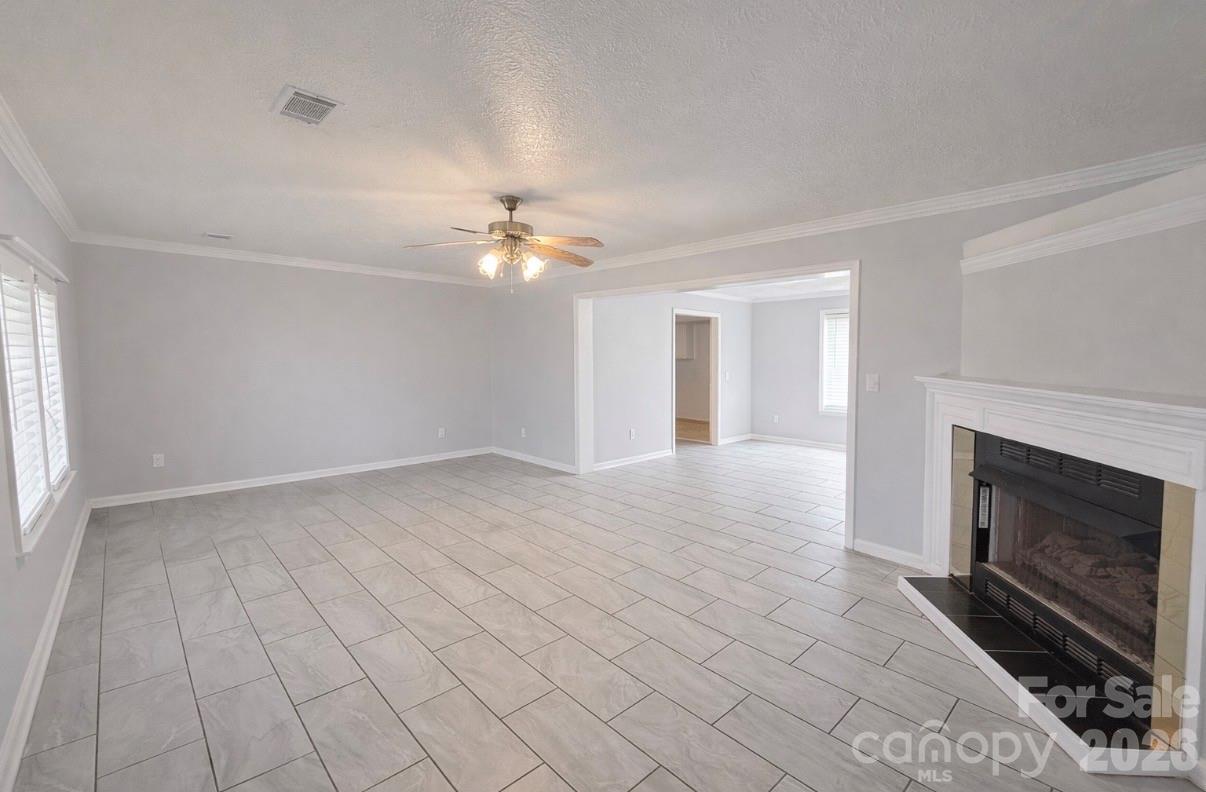 805 Edgewater Drive — Belmont