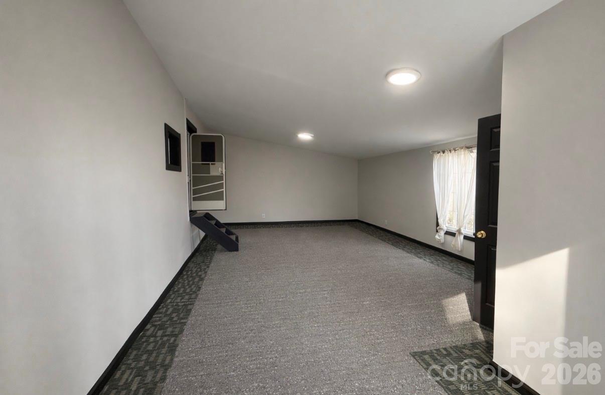805 Edgewater Drive — Belmont