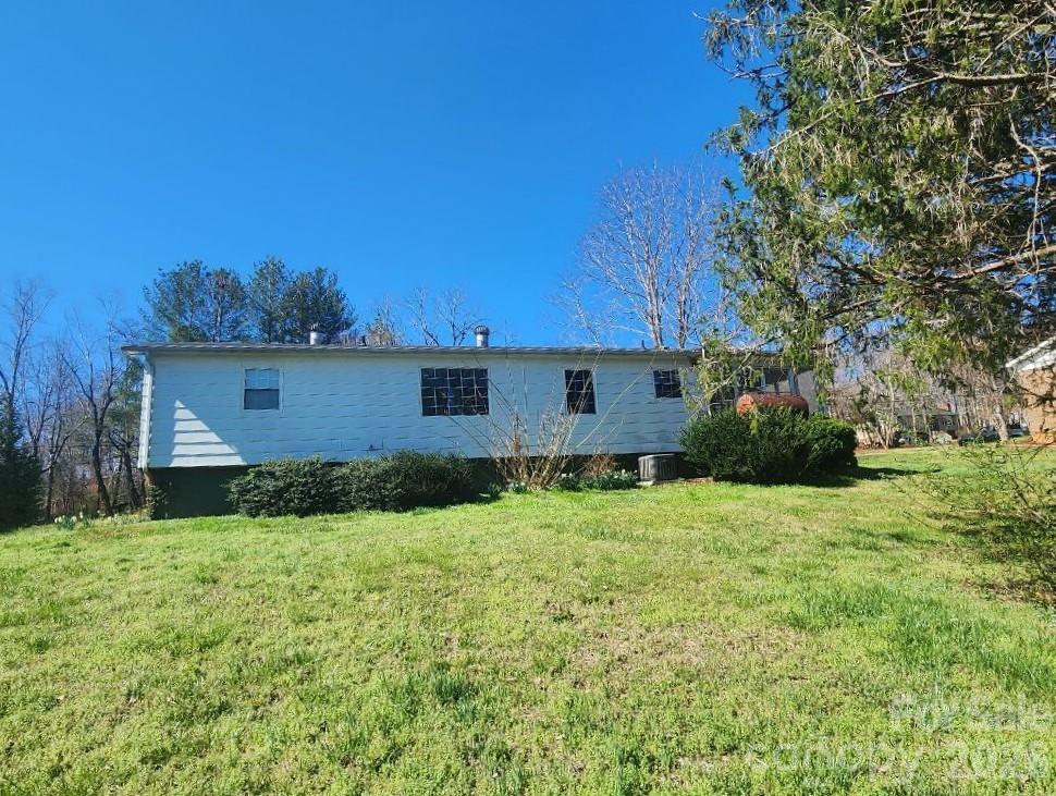 203 Brentwood Road #61 — Morganton