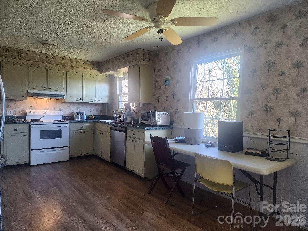 203 Brentwood Road #61 — Morganton