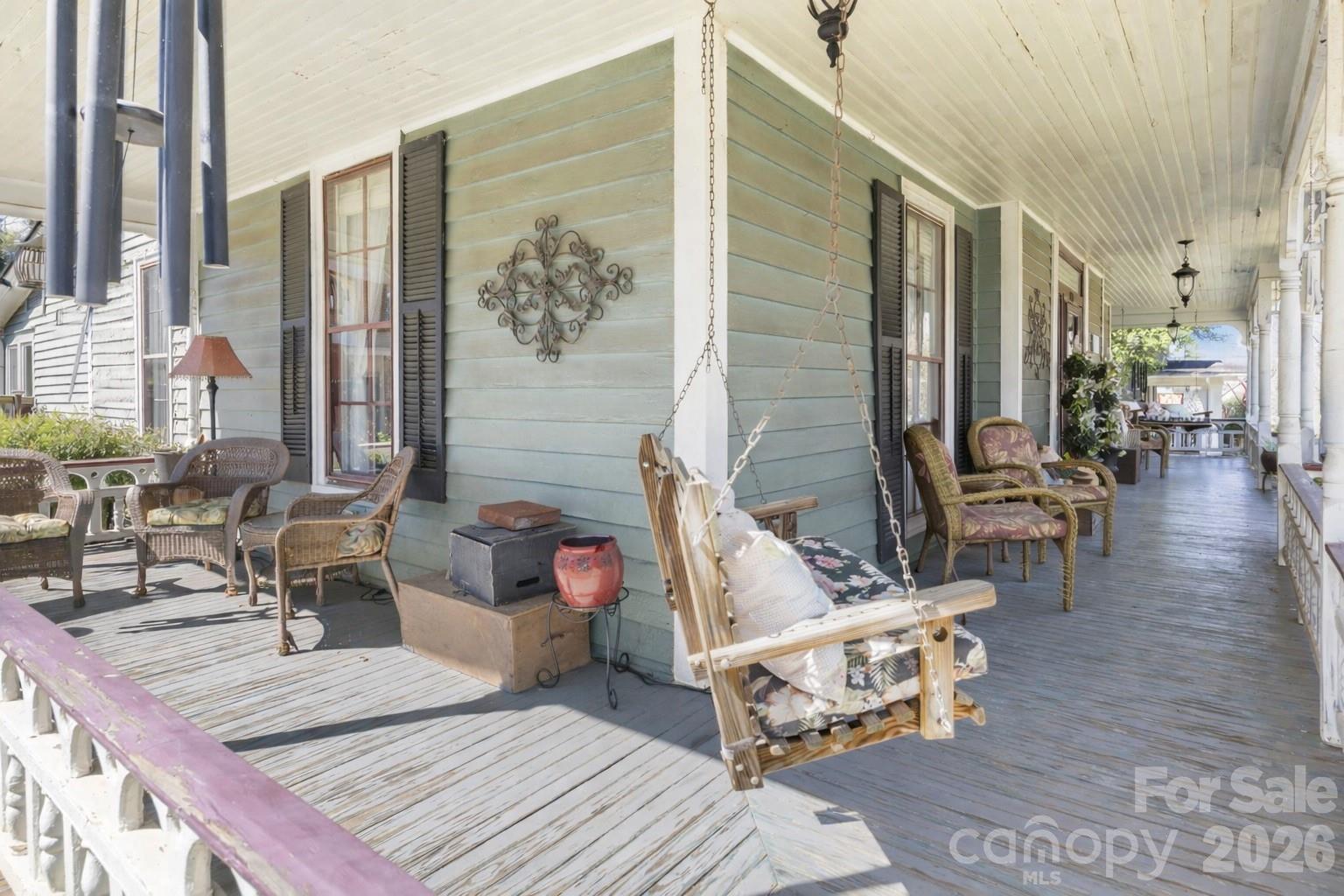 229 N Race Street — Statesville