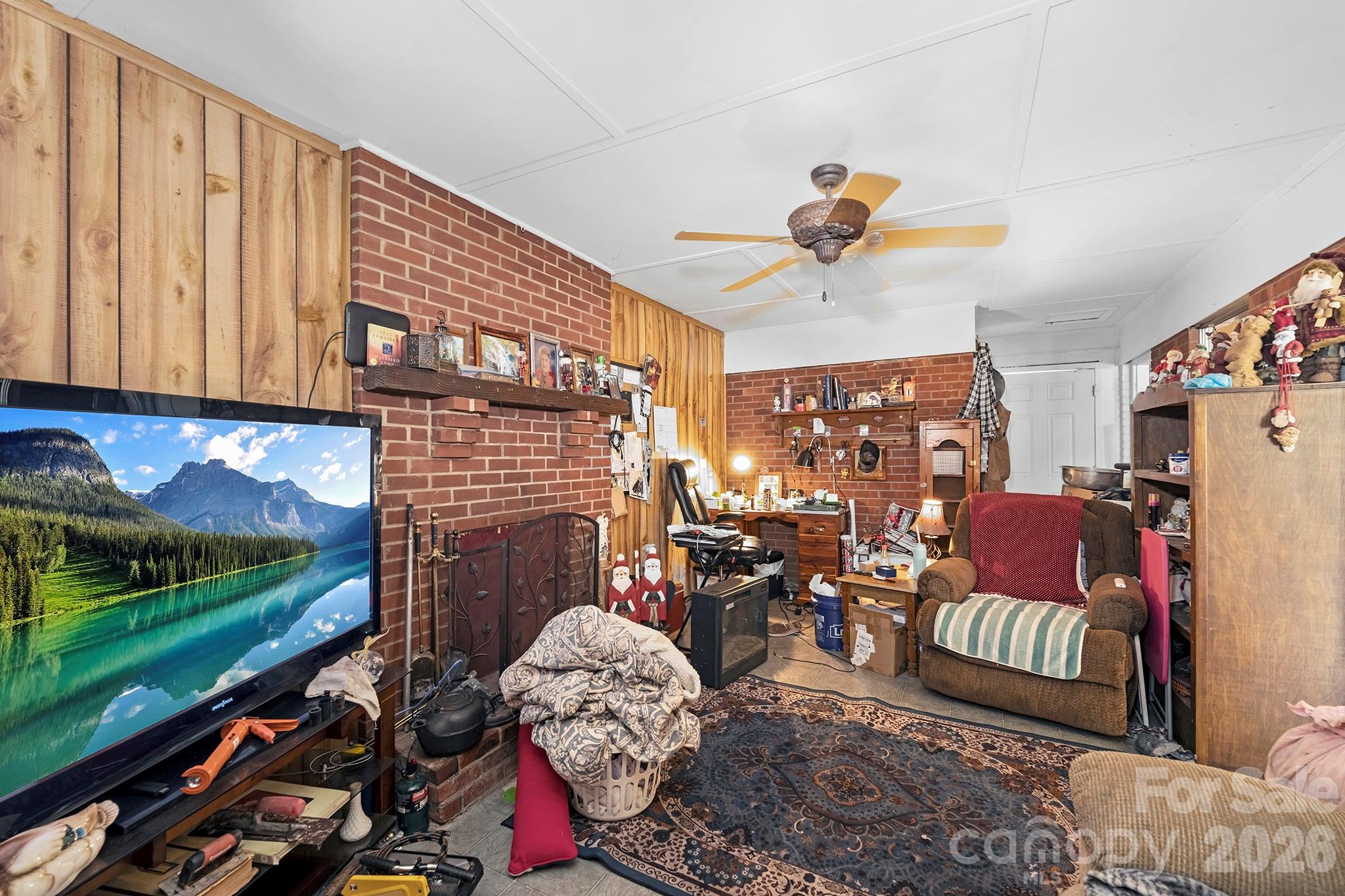 2508 Lynn Drive — Gastonia