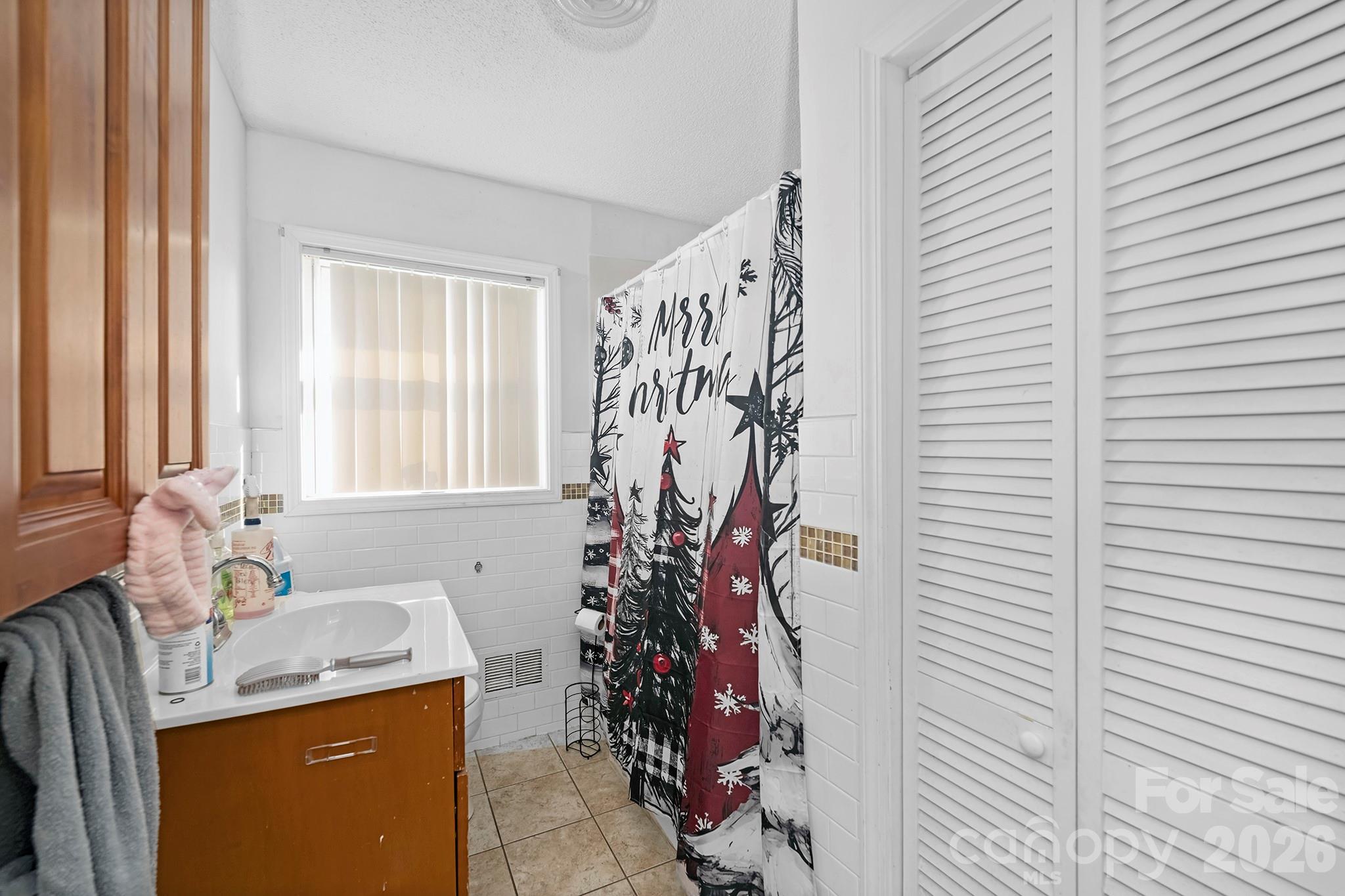 2508 Lynn Drive — Gastonia