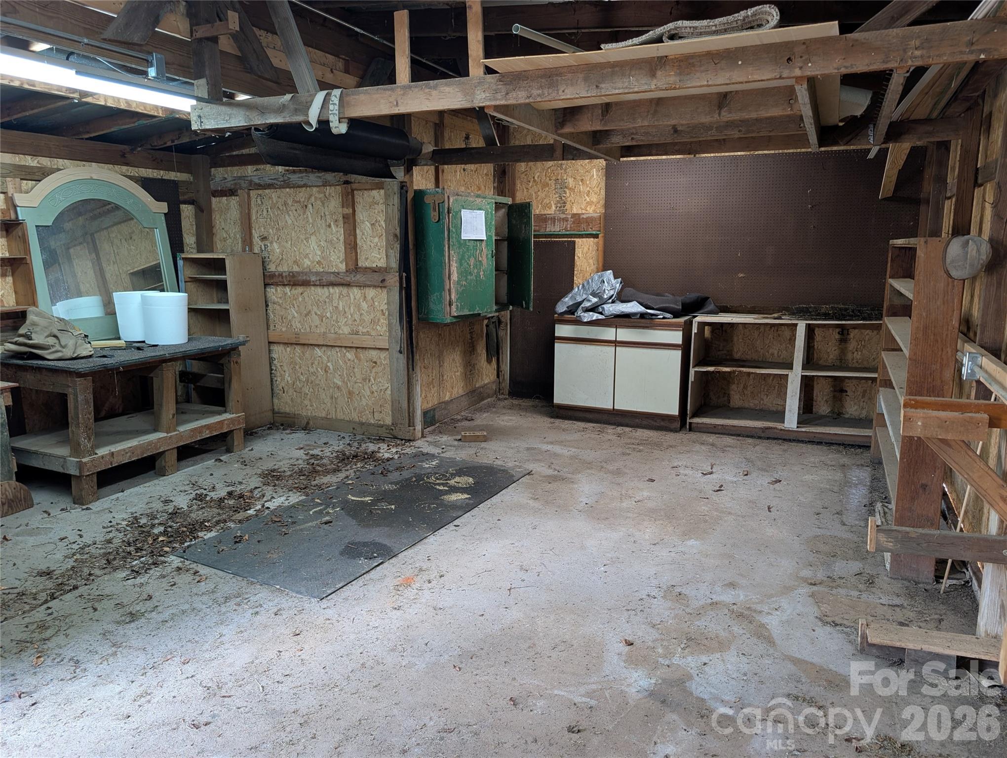 633 S Eastway Drive — Troutman