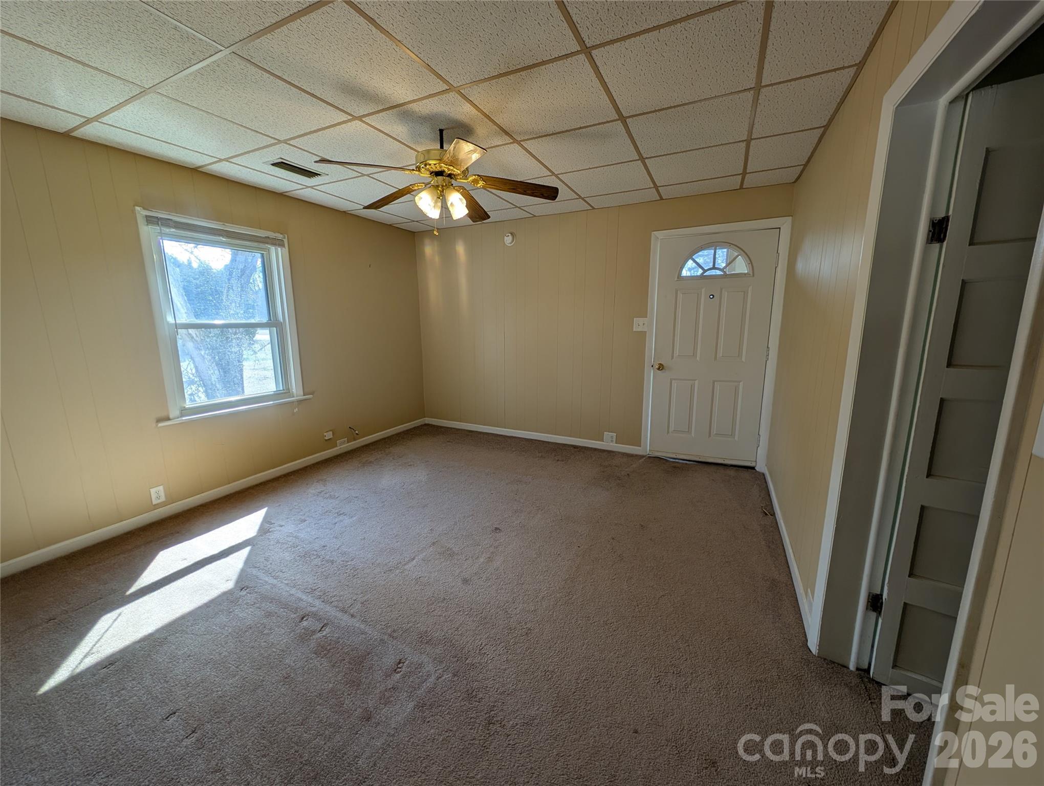 633 S Eastway Drive — Troutman