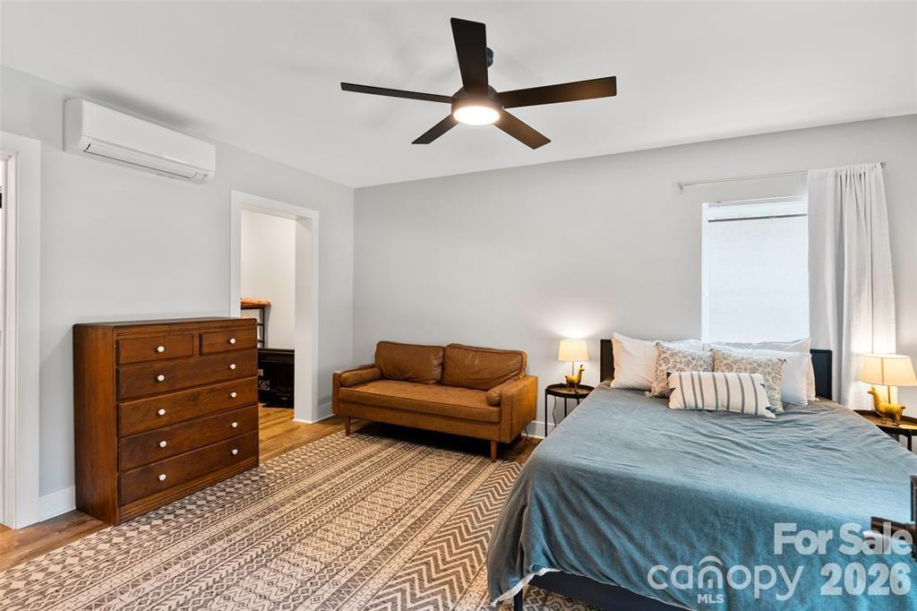 127 Alma Lane — Asheville