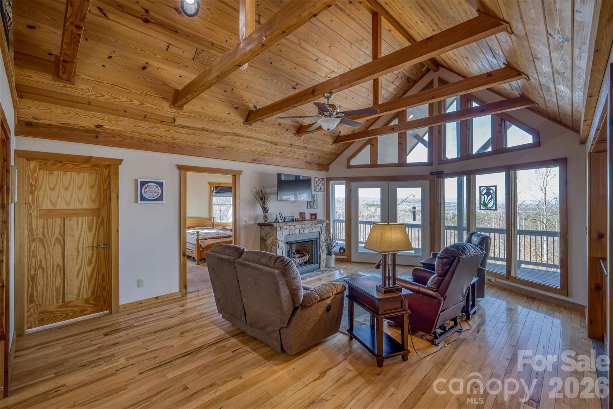 2262 Grandview Peaks Drive — Nebo