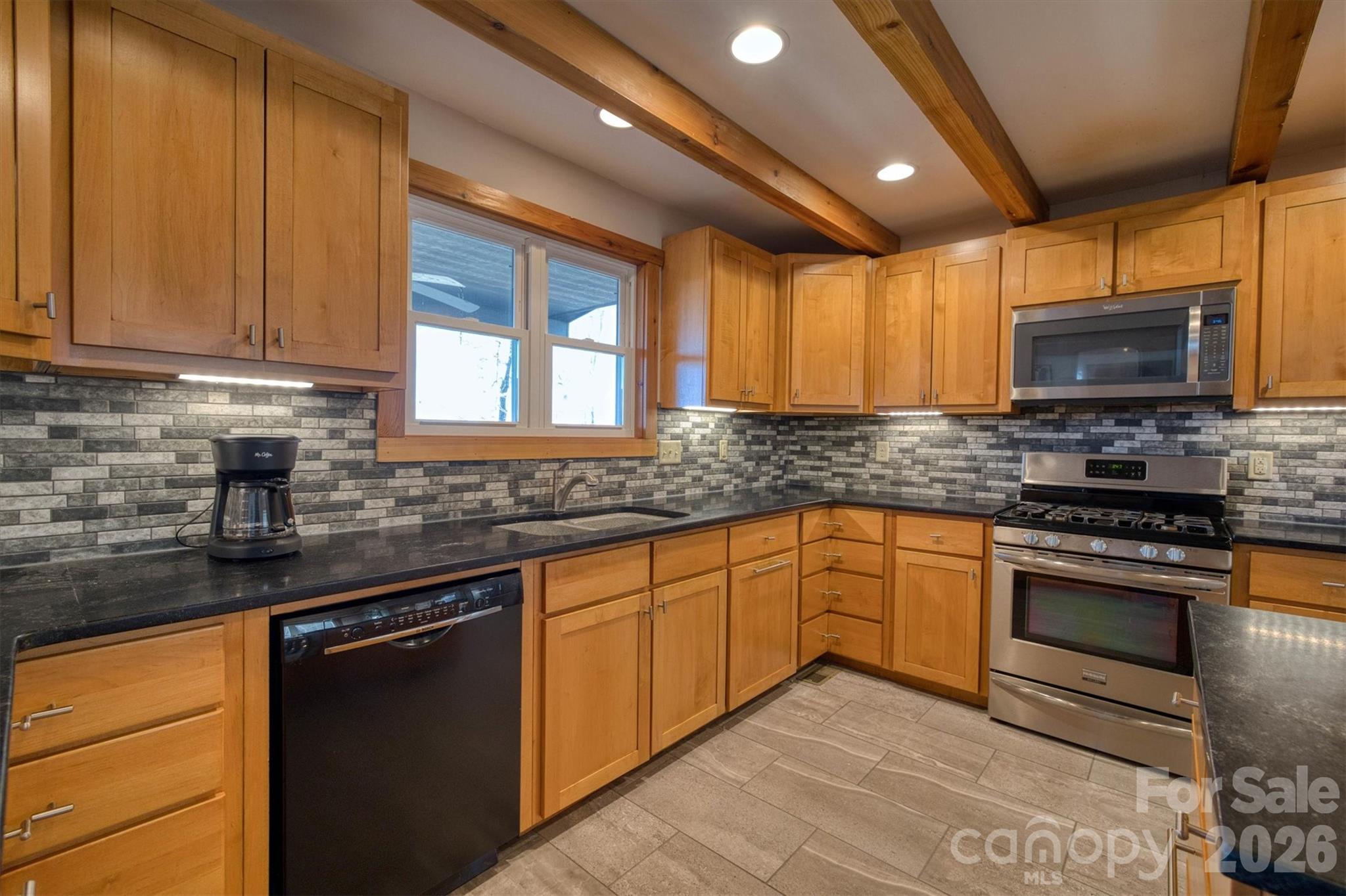 2262 Grandview Peaks Drive — Nebo