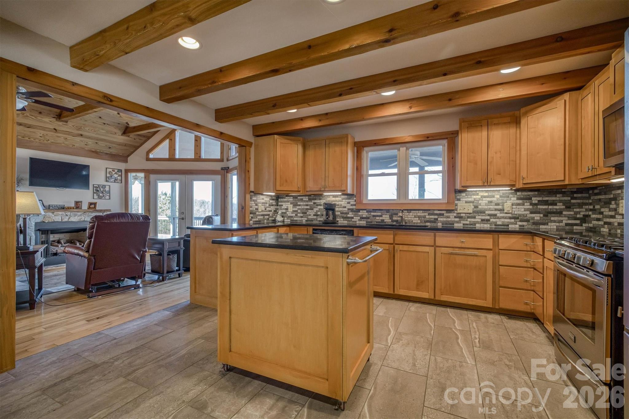 2262 Grandview Peaks Drive — Nebo