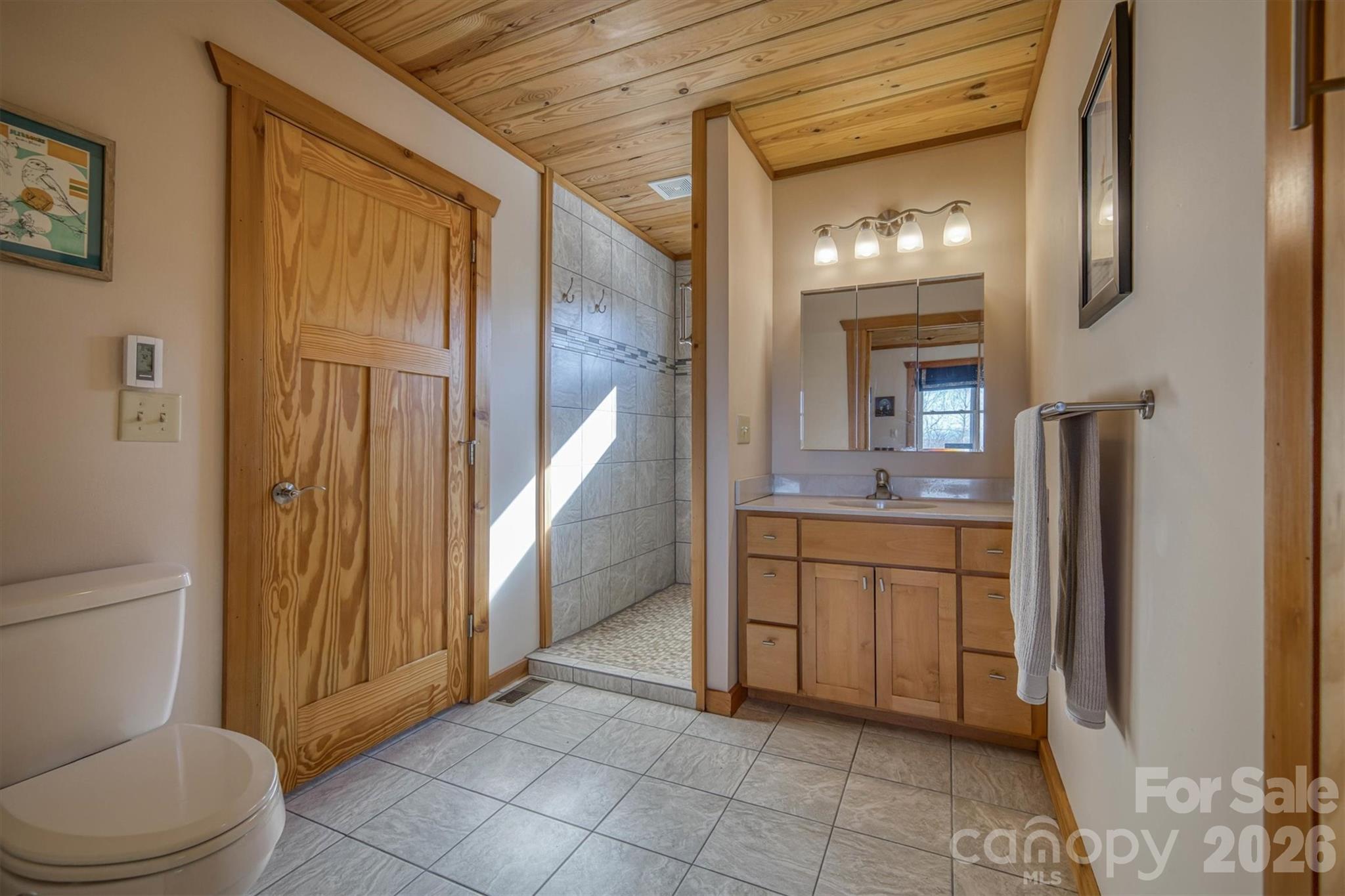 2262 Grandview Peaks Drive — Nebo