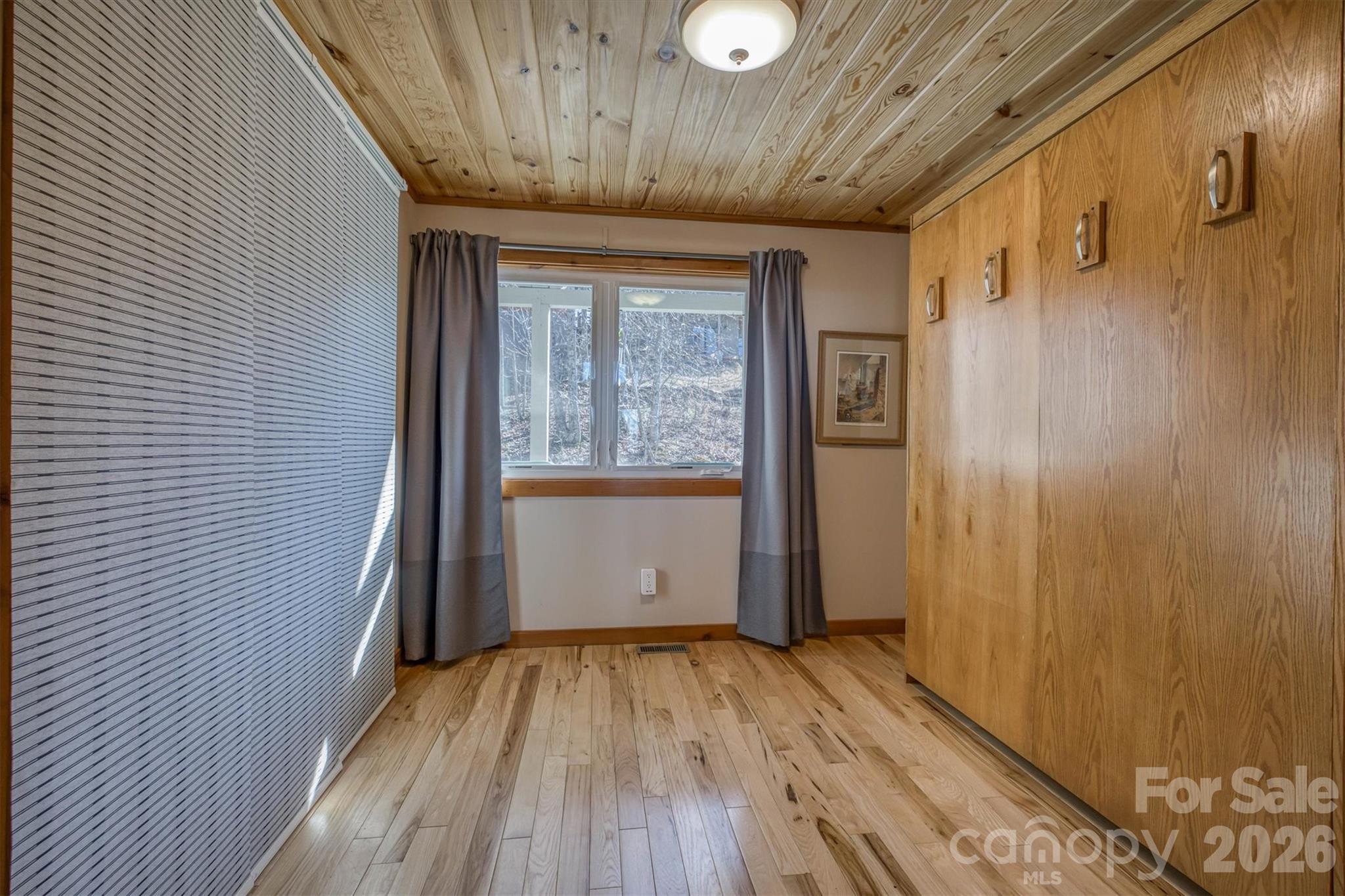 2262 Grandview Peaks Drive — Nebo