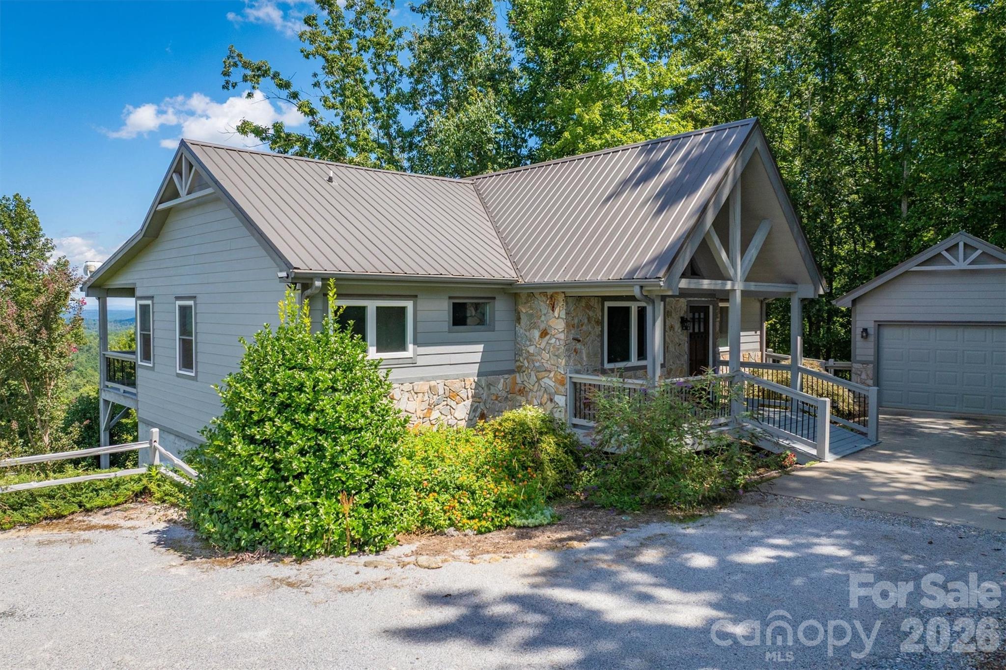 2262 Grandview Peaks Drive — Nebo