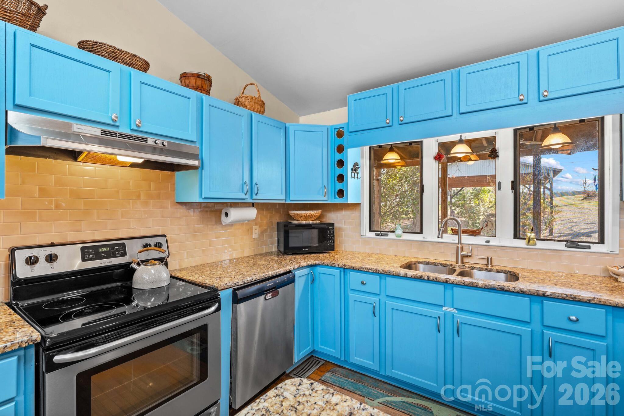 1331 Hickory Point Drive — Lexington