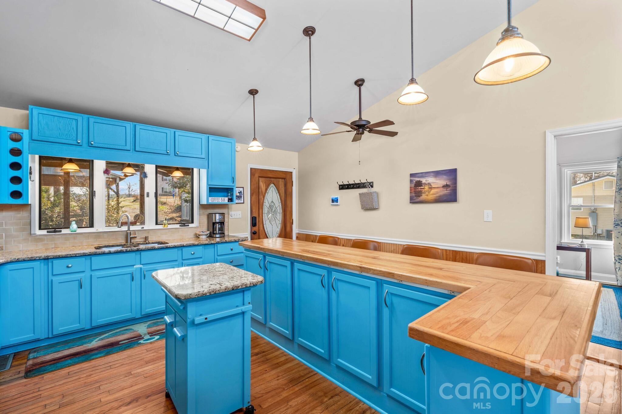 1331 Hickory Point Drive — Lexington
