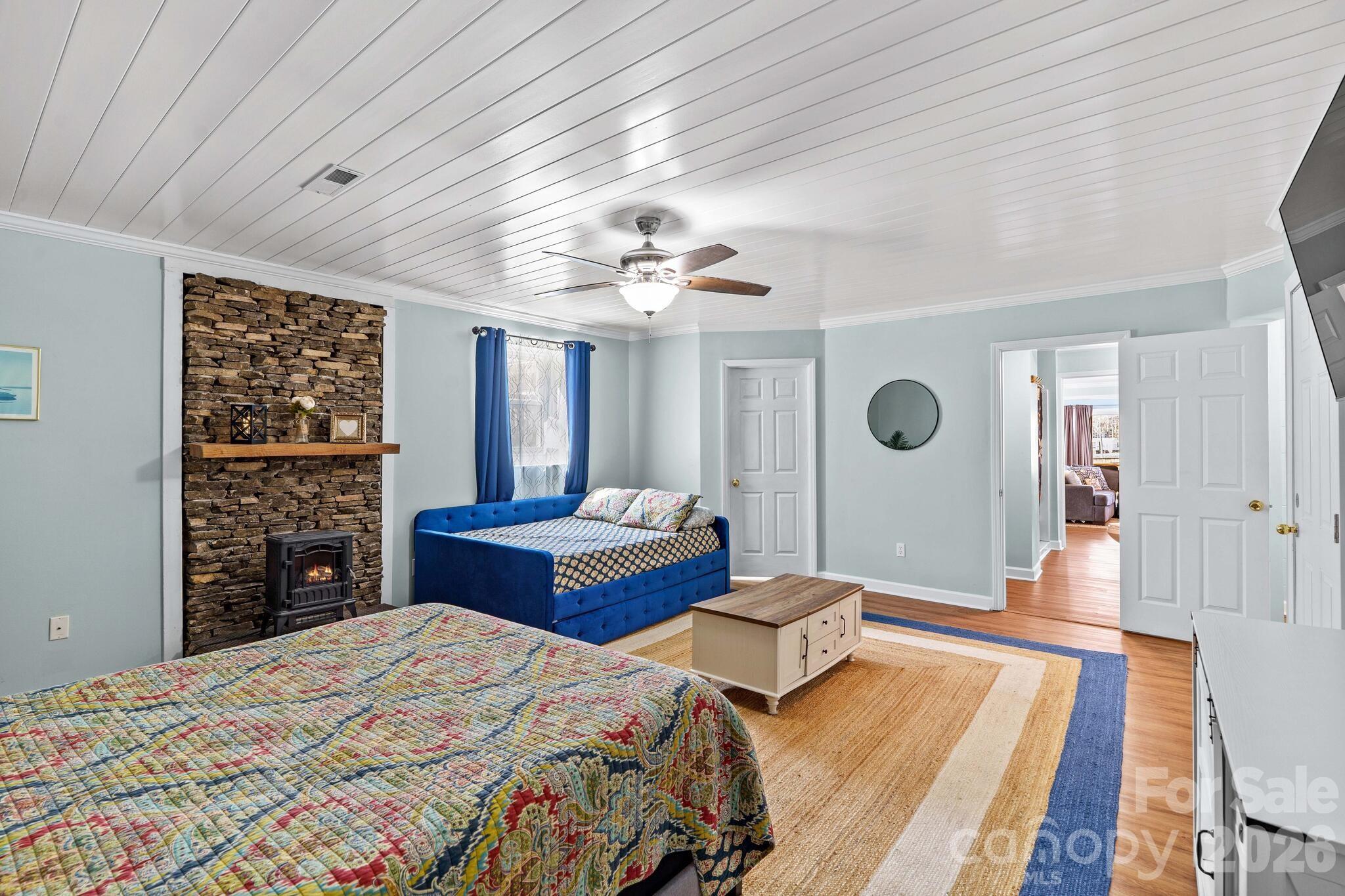 1331 Hickory Point Drive — Lexington