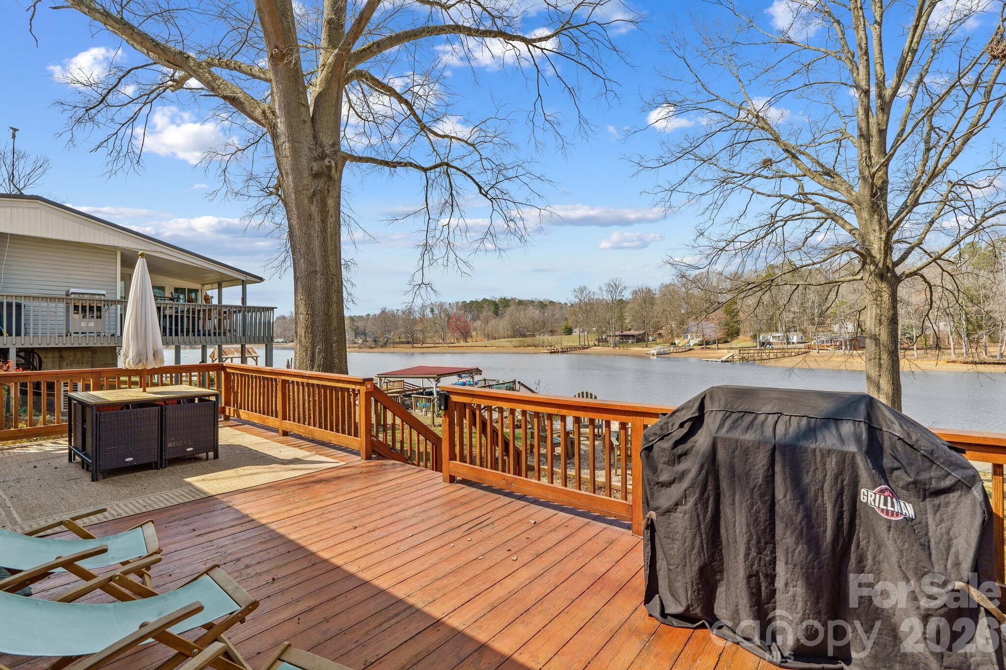 1331 Hickory Point Drive — Lexington