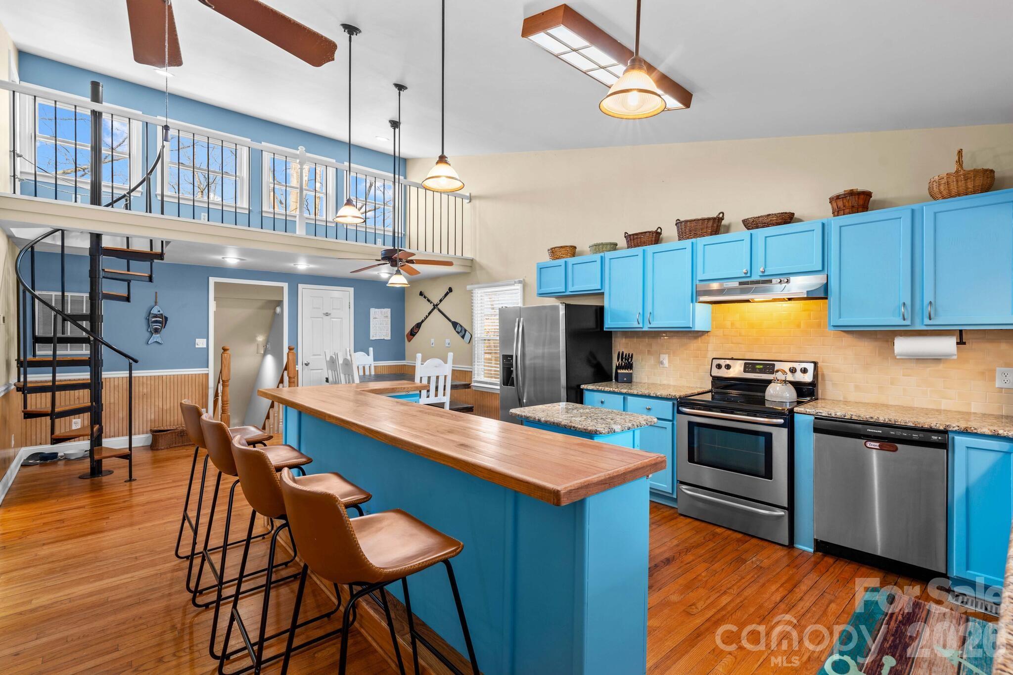 1331 Hickory Point Drive — Lexington