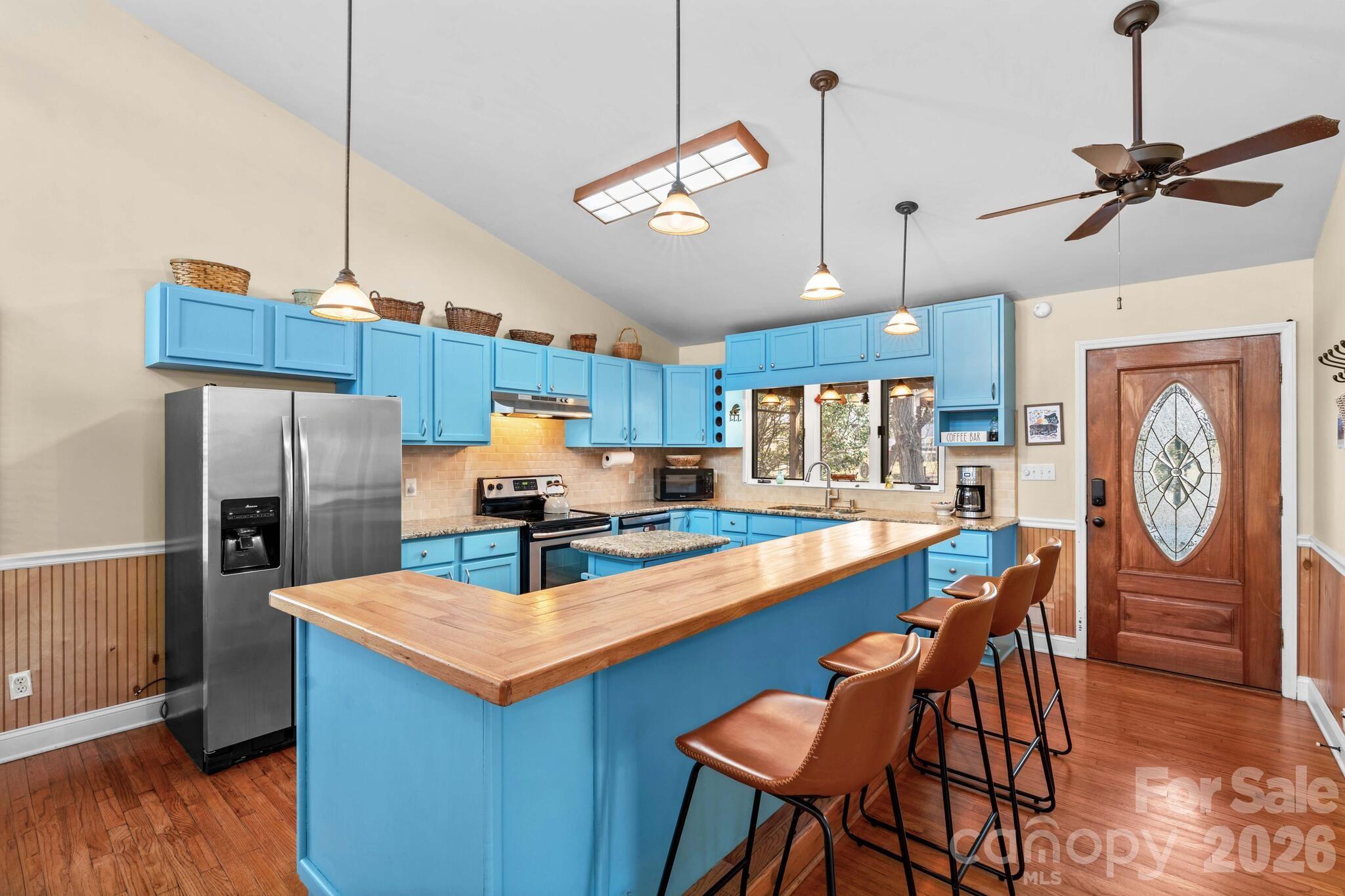 1331 Hickory Point Drive — Lexington