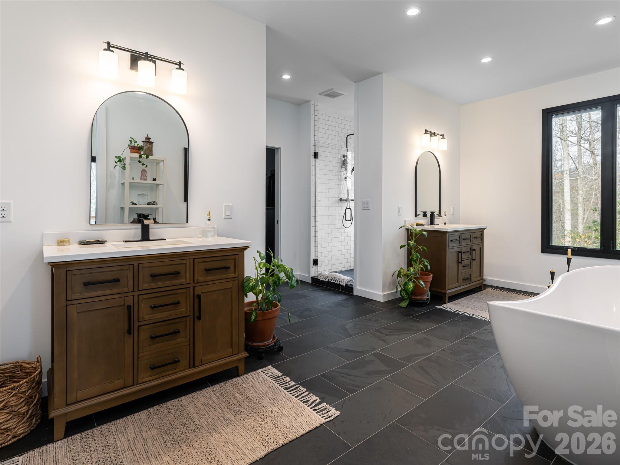 508 Avery Creek Road — Arden