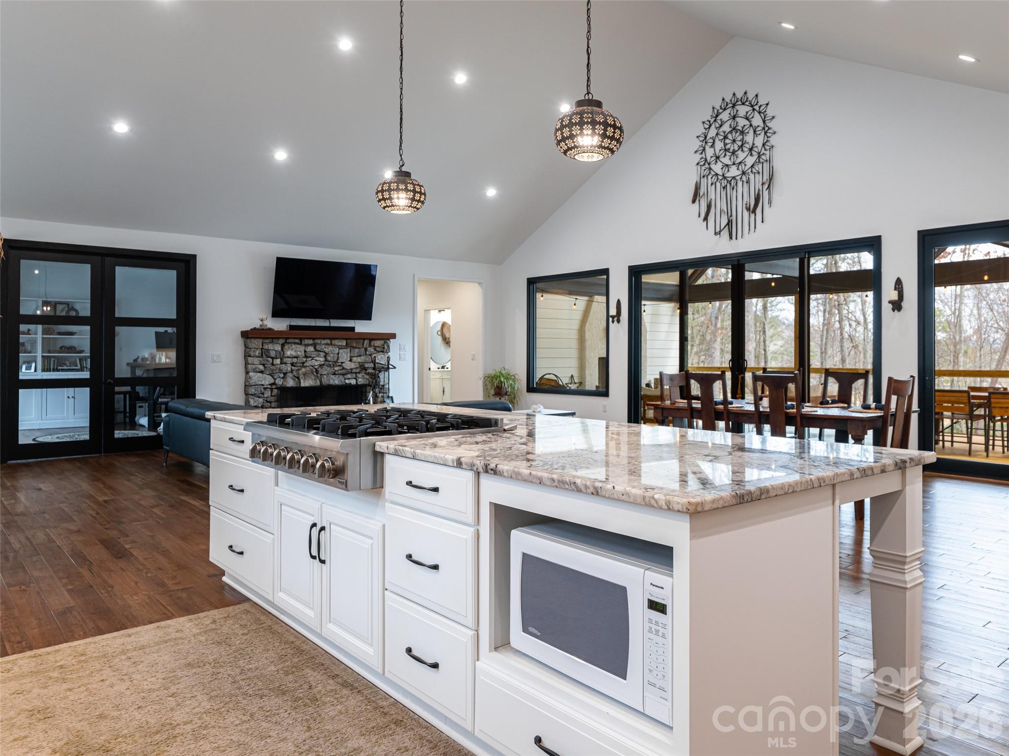 508 Avery Creek Road — Arden