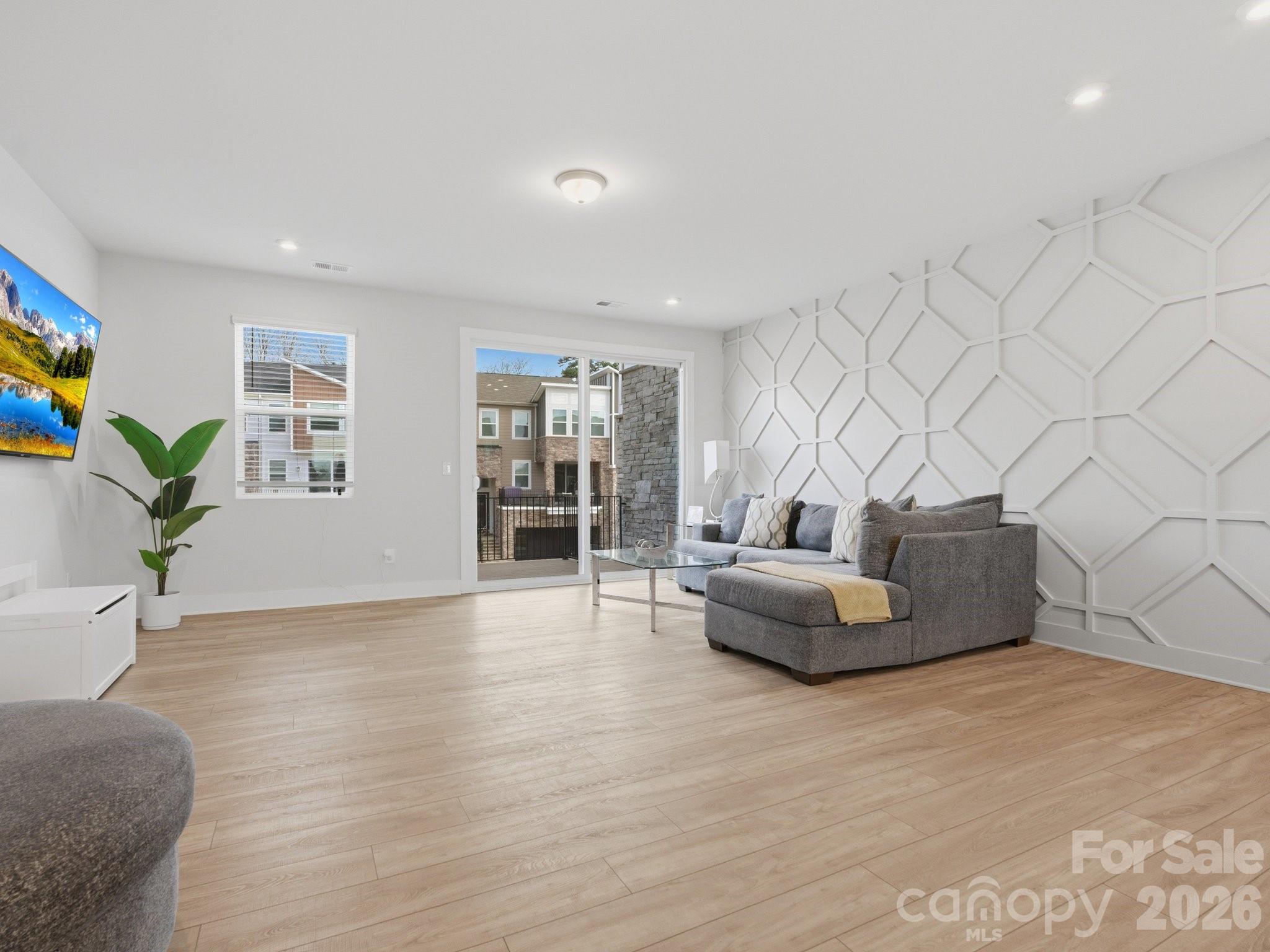 3309 Treble Court — Charlotte