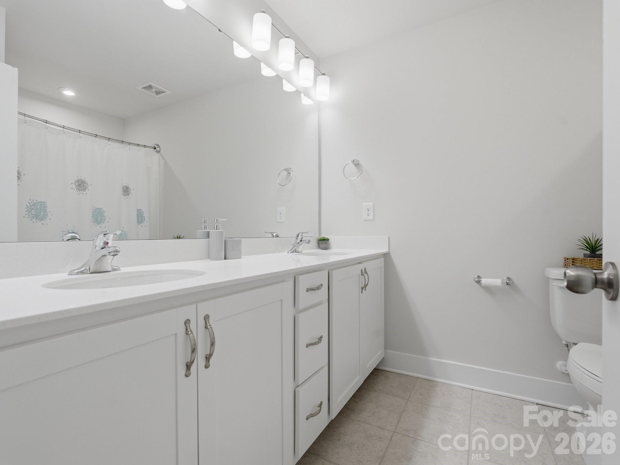 3309 Treble Court — Charlotte