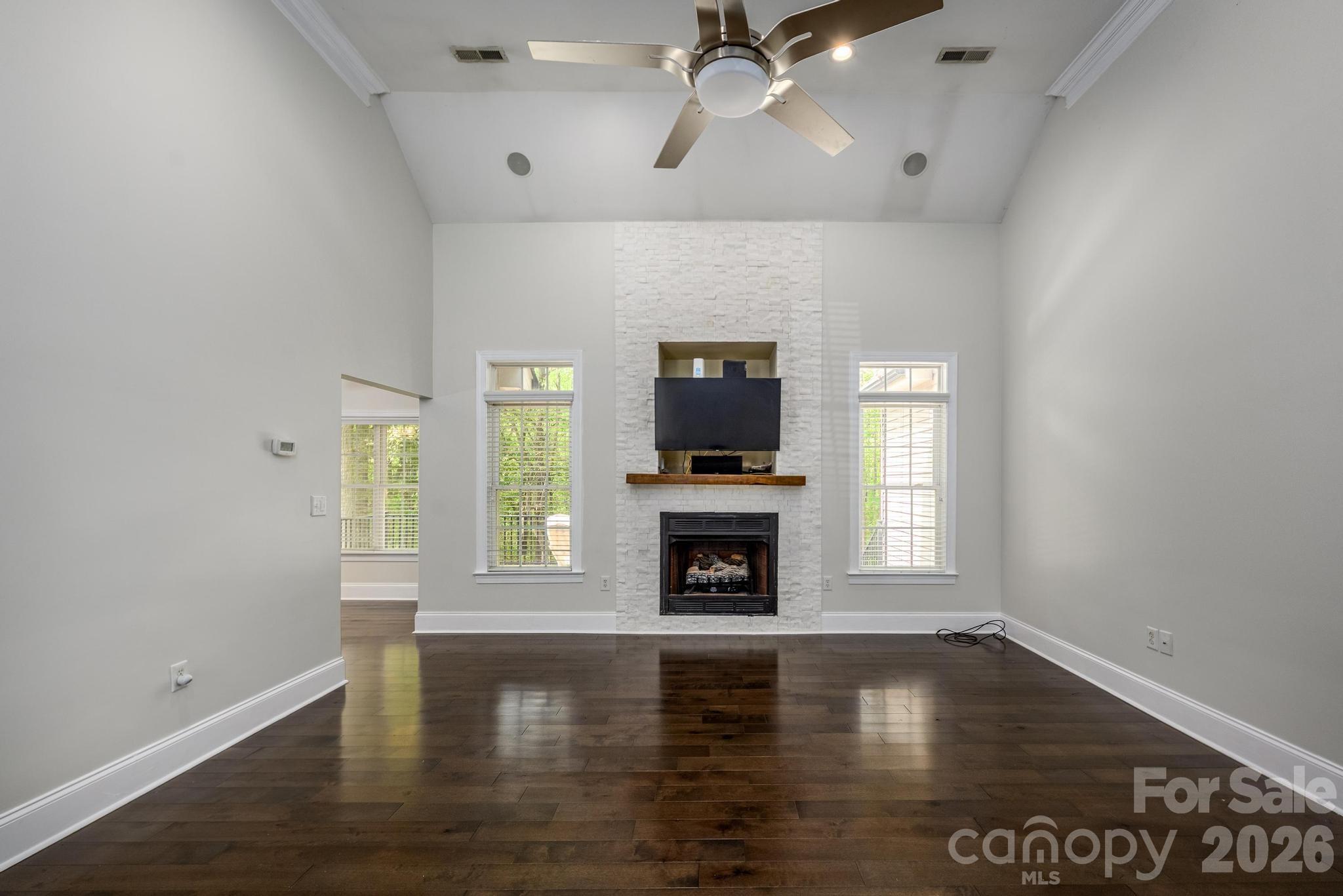 7867 Golf Course Drive N — Denver