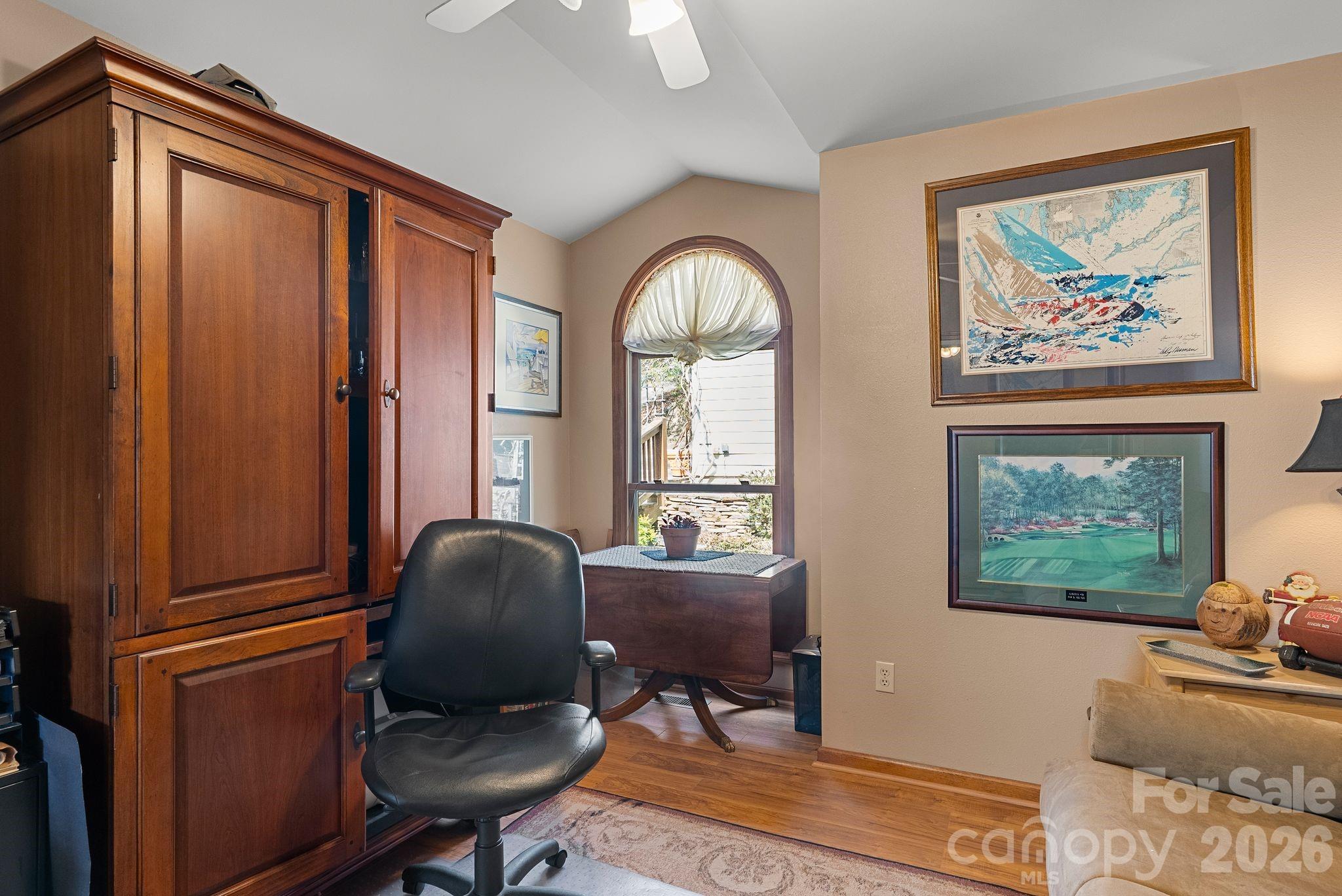 306 S Sequoyah Lane — Brevard