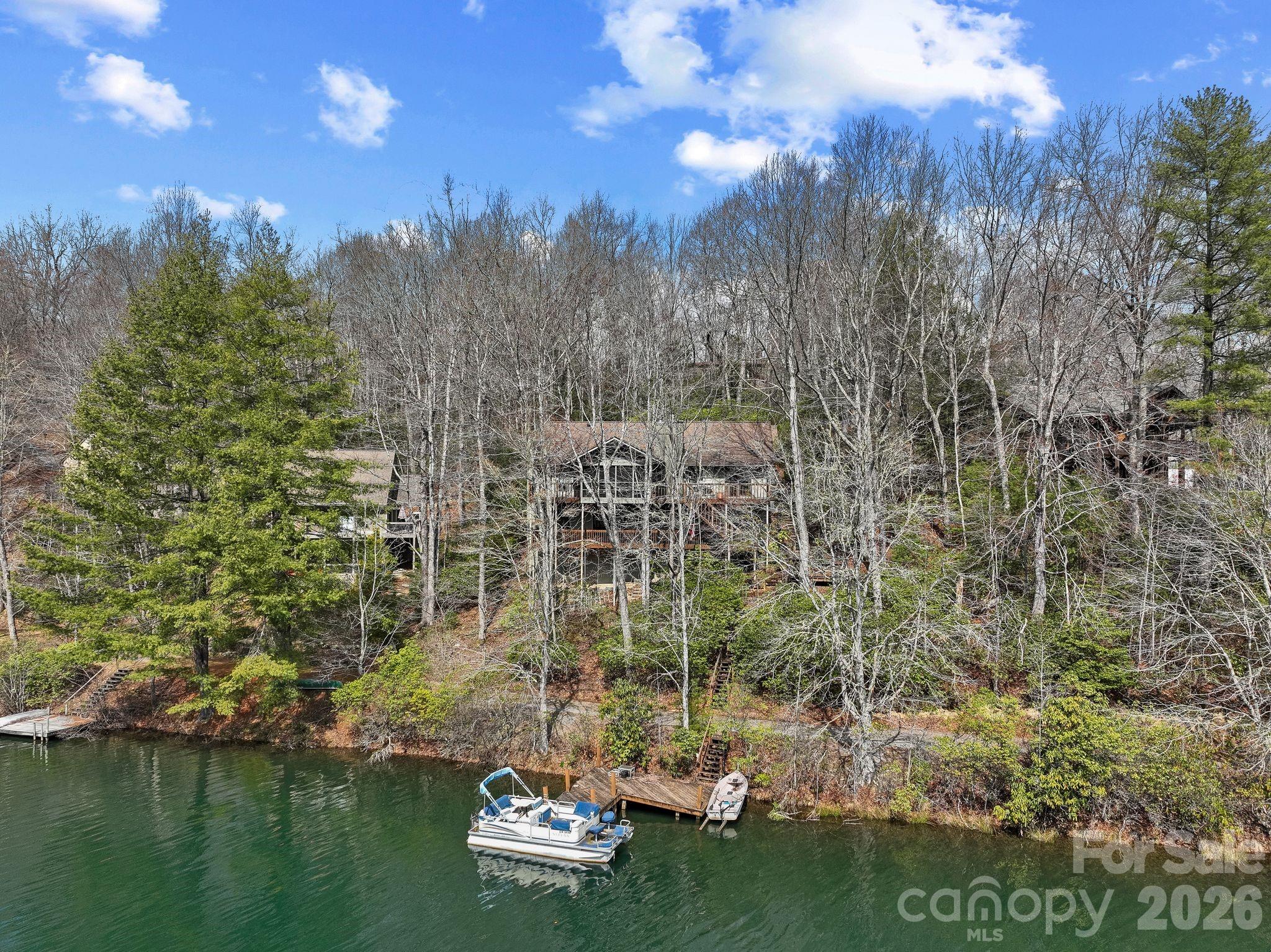 306 S Sequoyah Lane — Brevard
