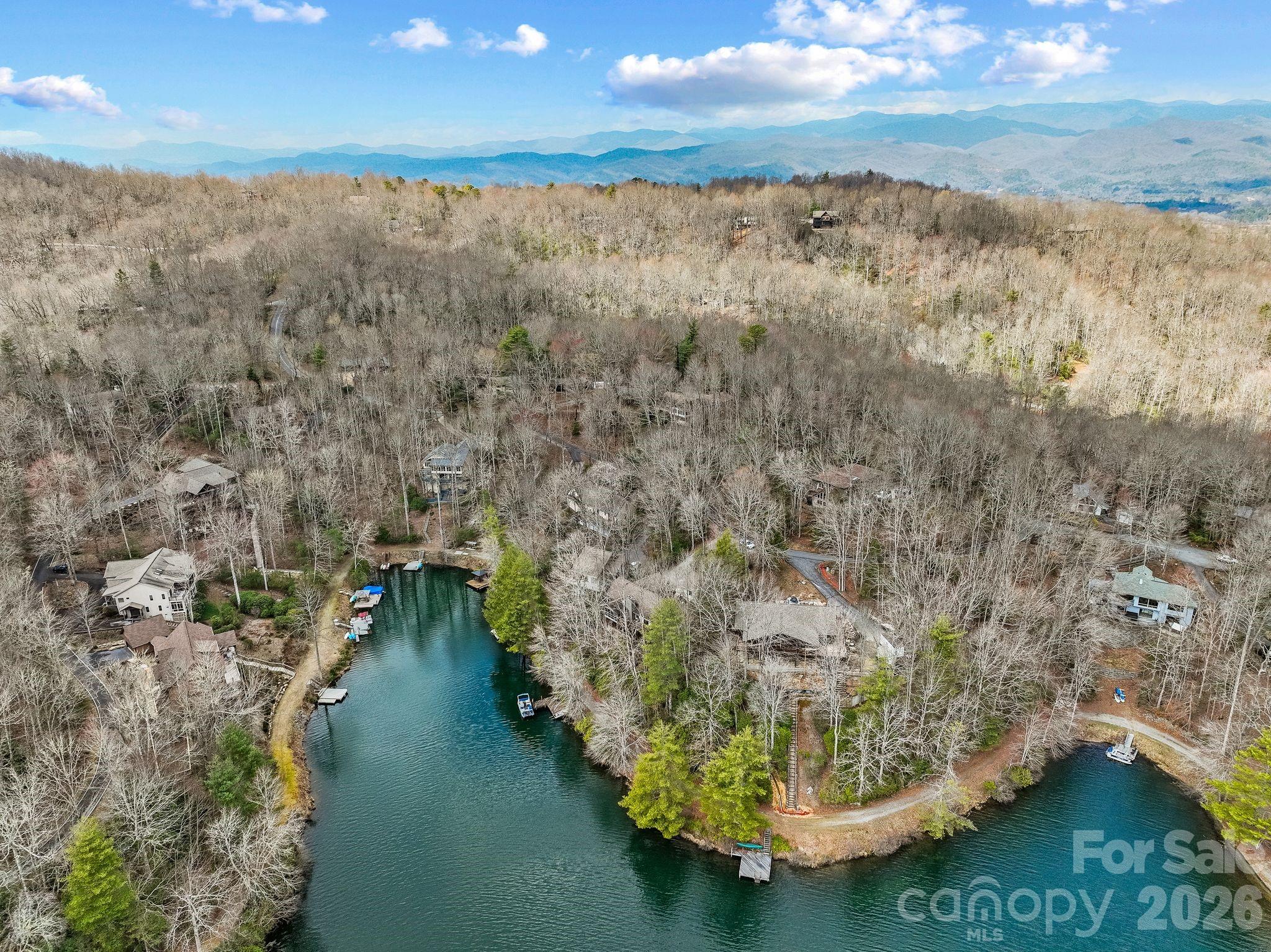 306 S Sequoyah Lane — Brevard