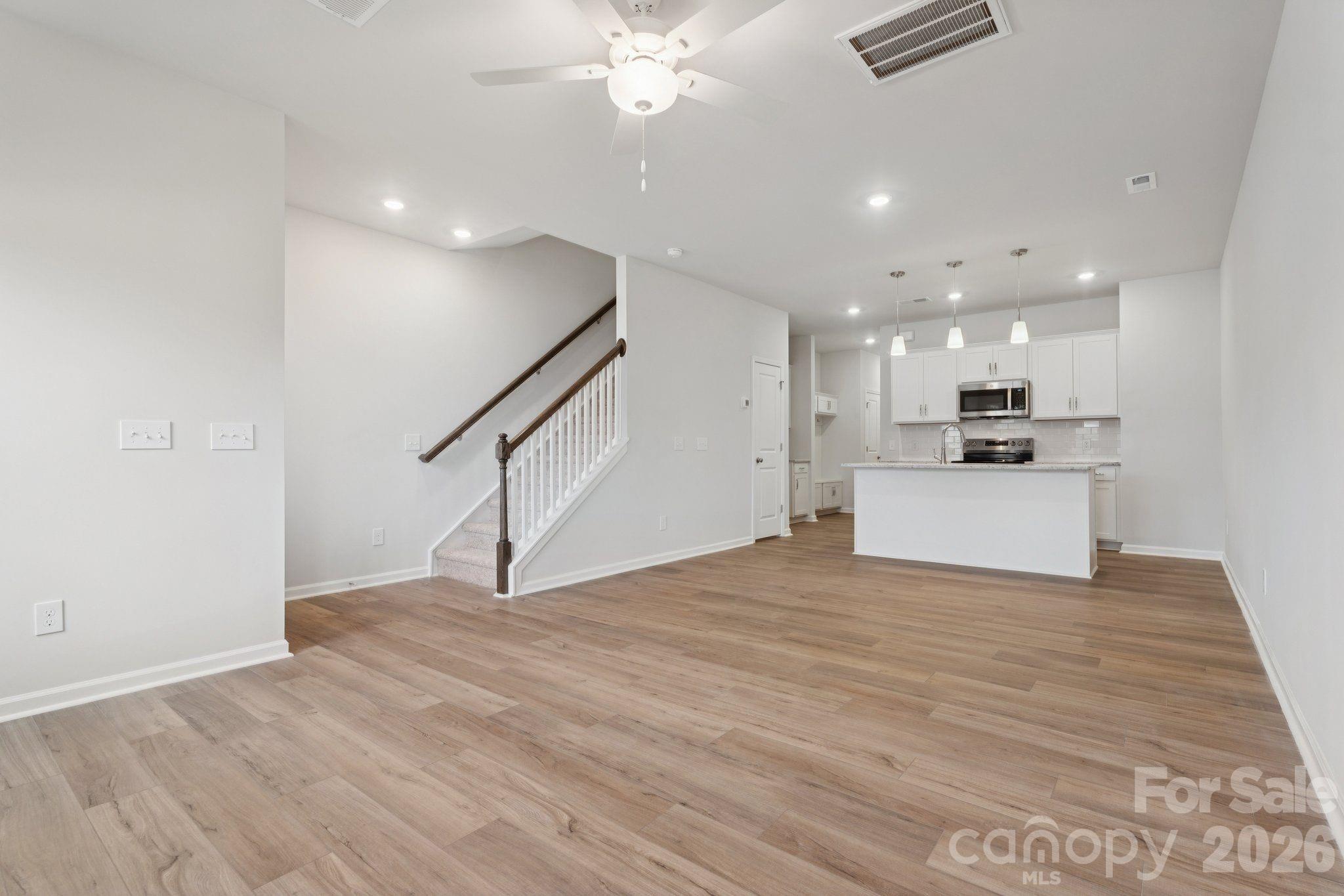 4628 Lakeview Road #5 — Charlotte