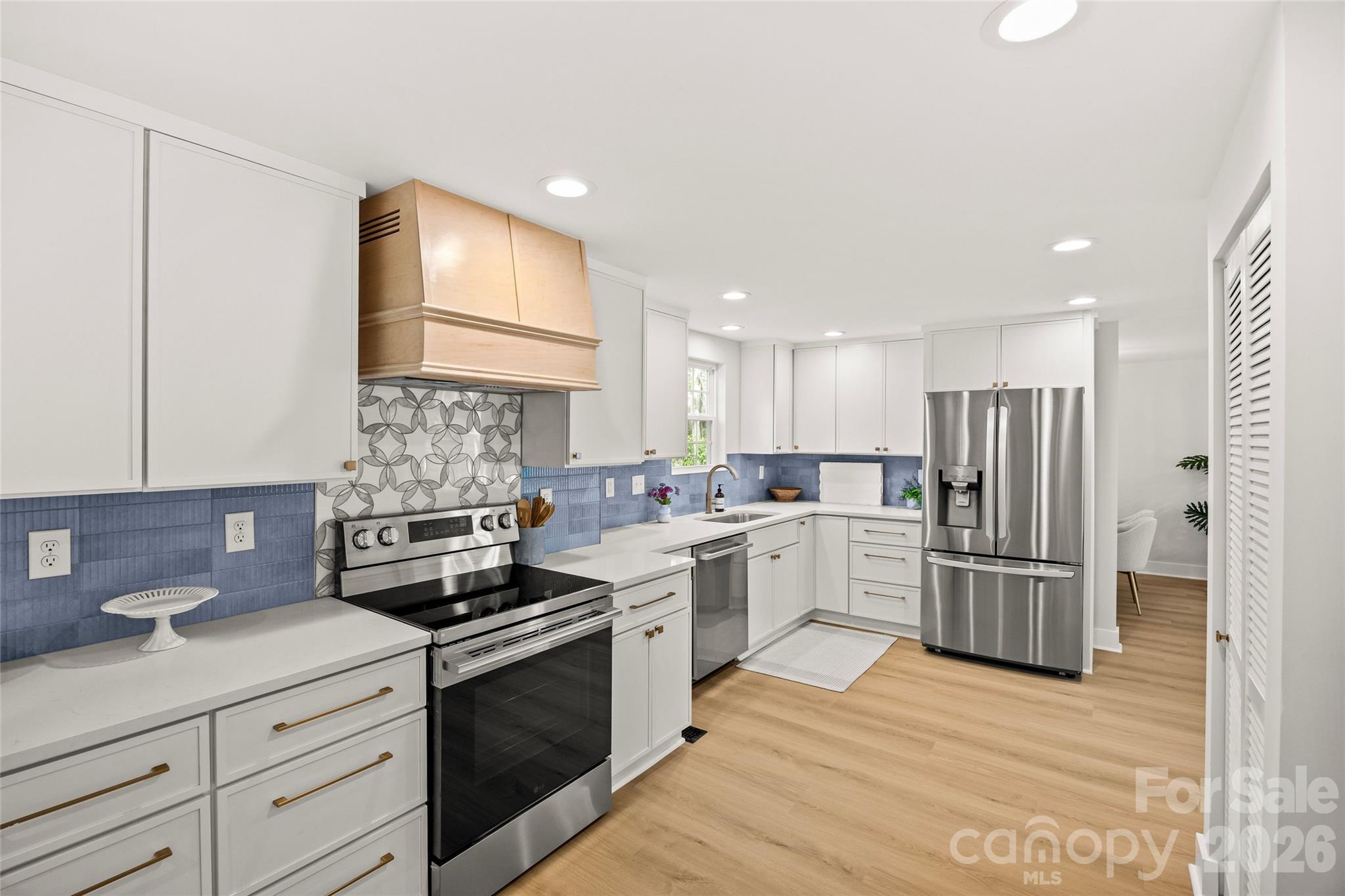 417 Regency Drive — Charlotte