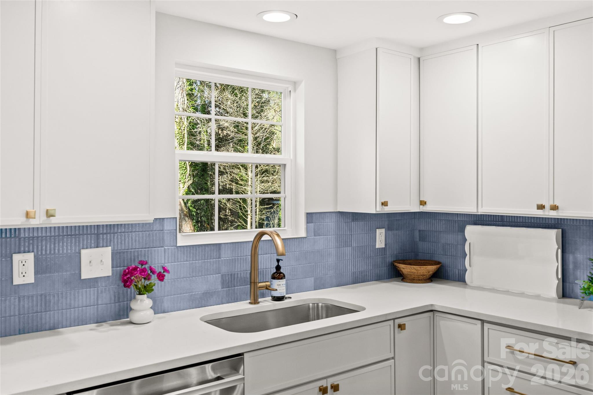 417 Regency Drive — Charlotte