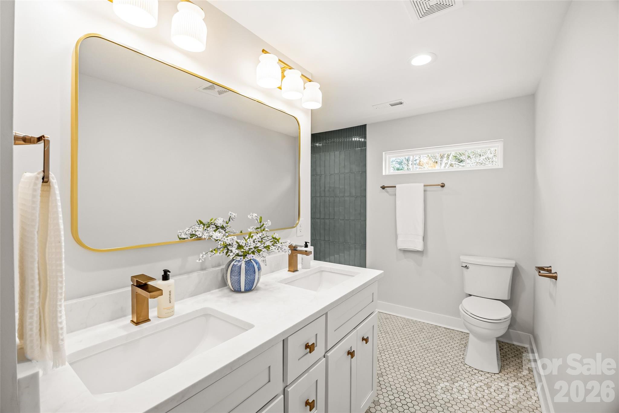 417 Regency Drive — Charlotte