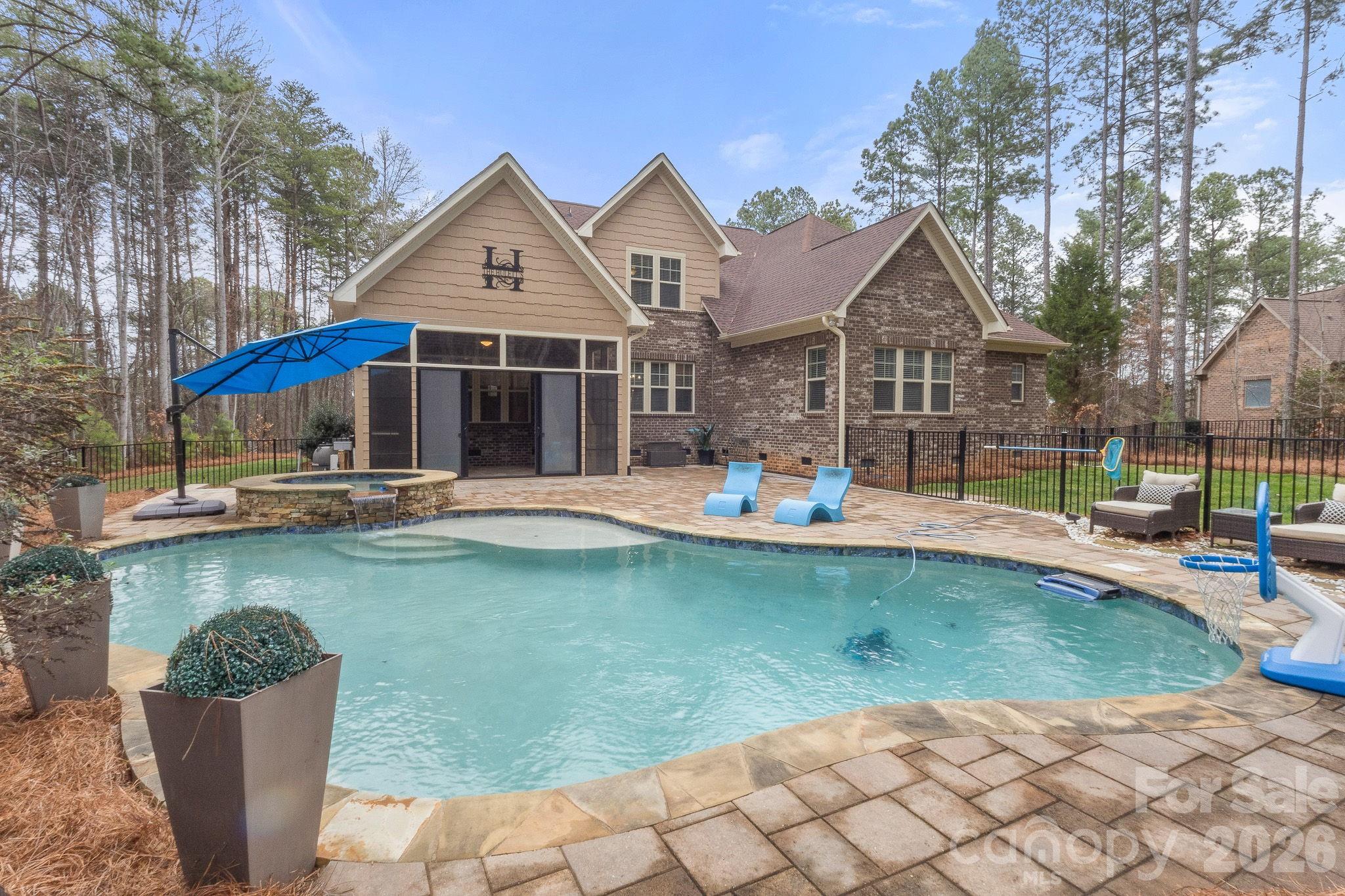 7261 Bay Ridge Drive — Denver