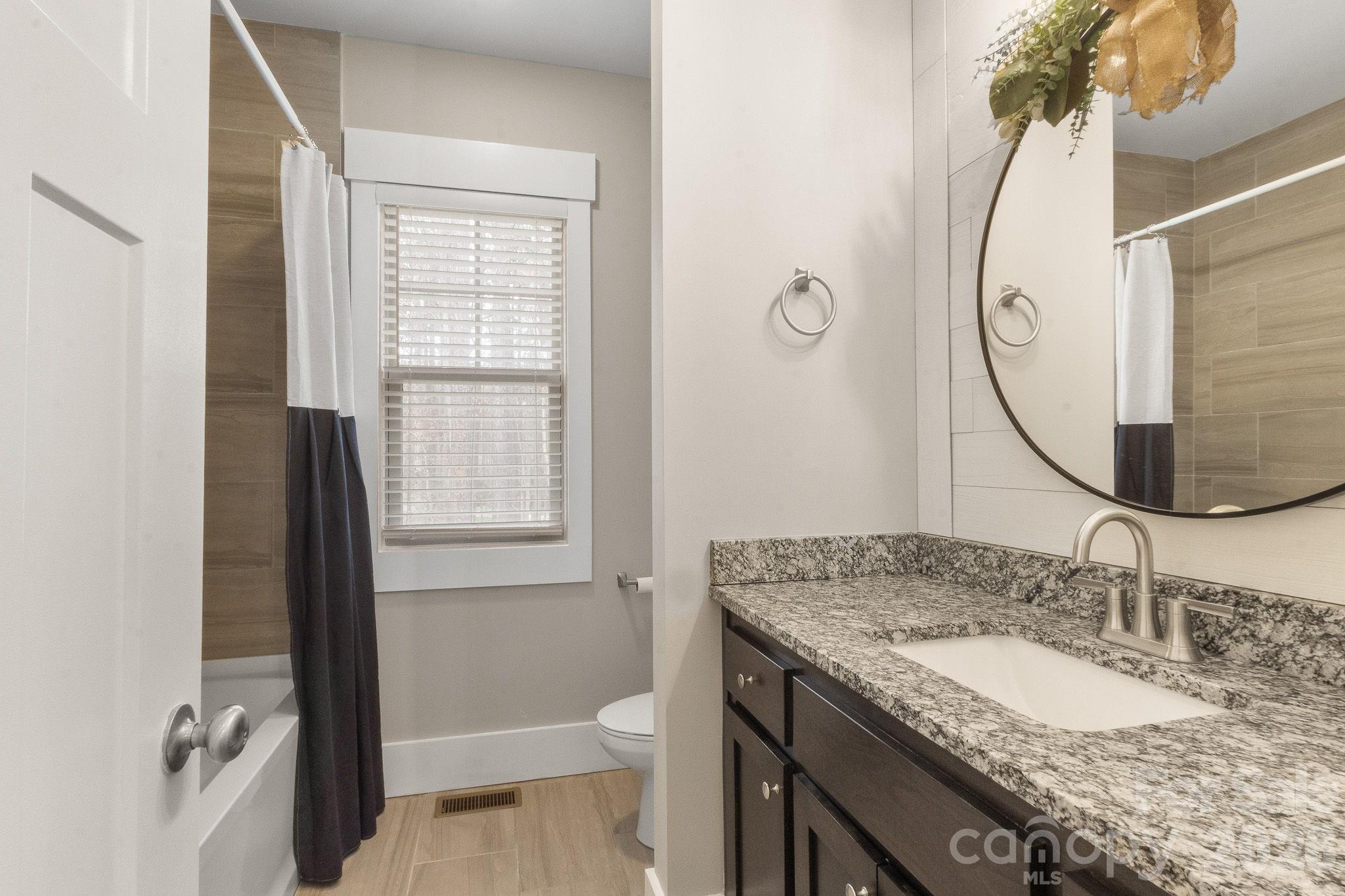 7261 Bay Ridge Drive — Denver