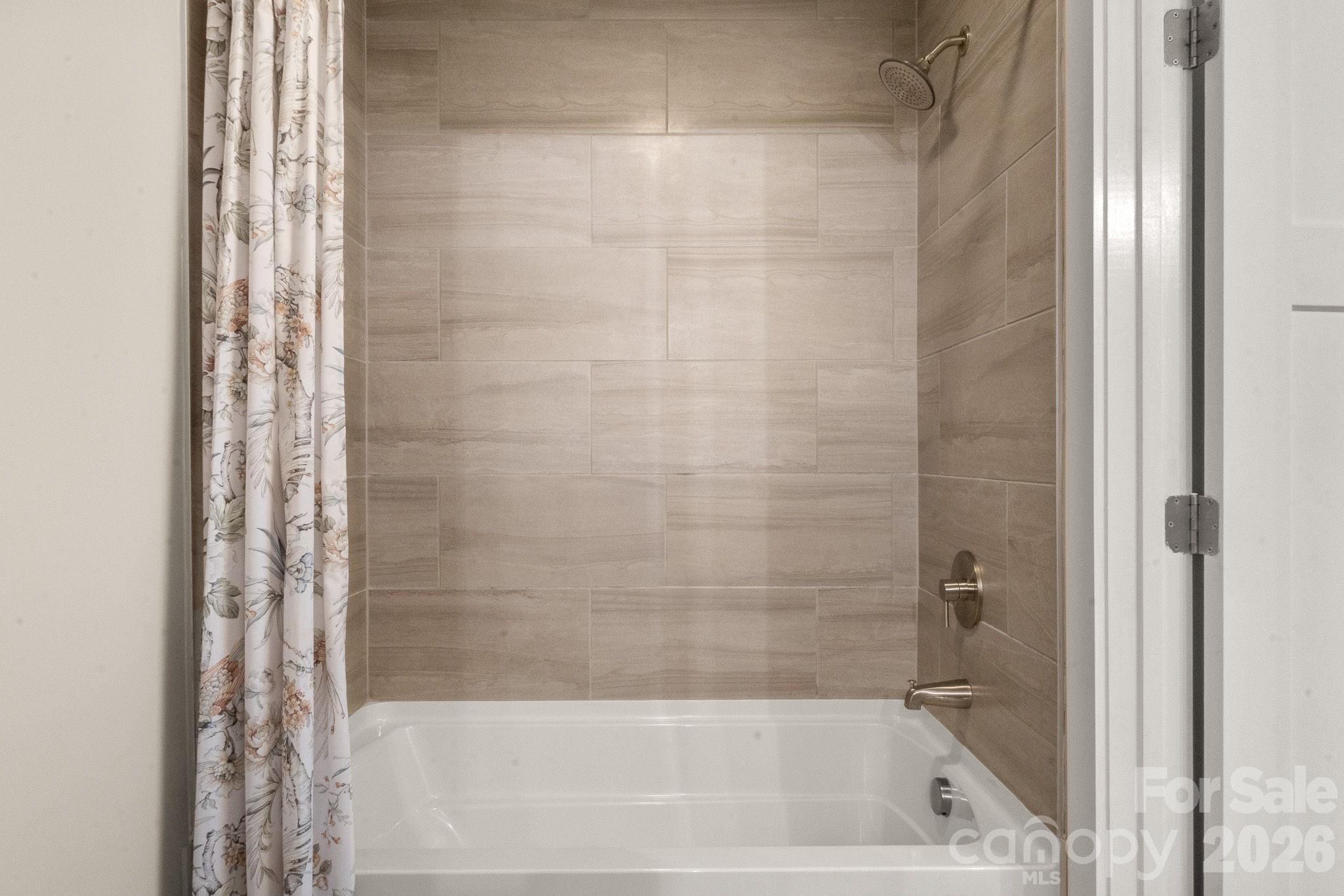 7261 Bay Ridge Drive — Denver