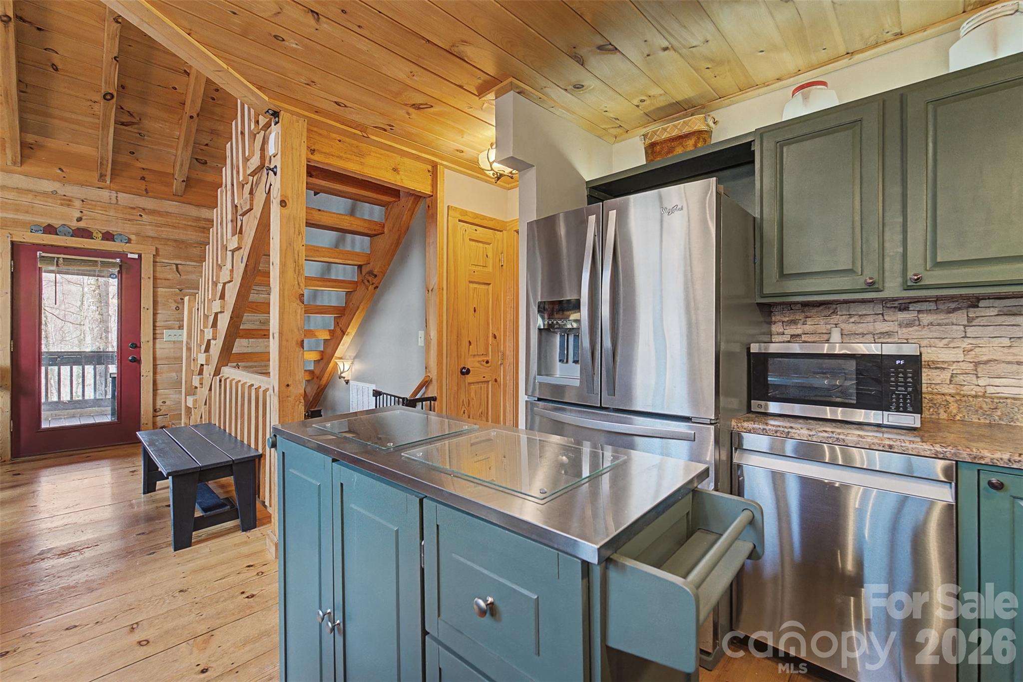 170 Wilkes Road — Bryson City