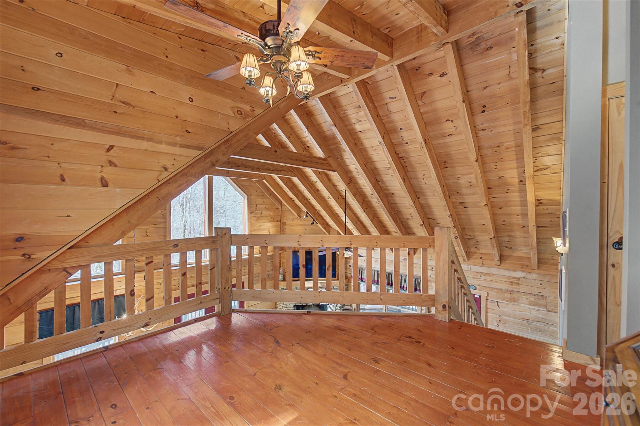 170 Wilkes Road — Bryson City