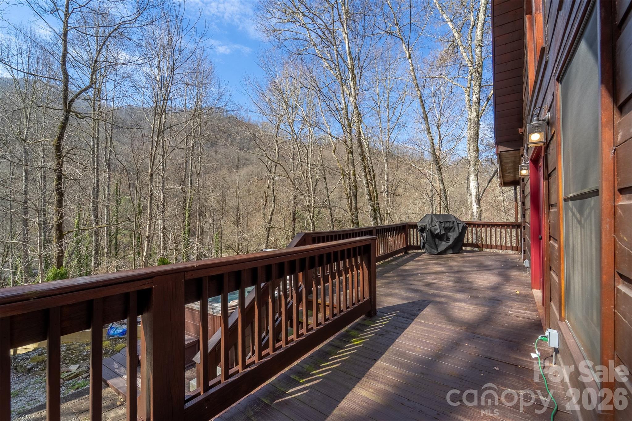 170 Wilkes Road — Bryson City