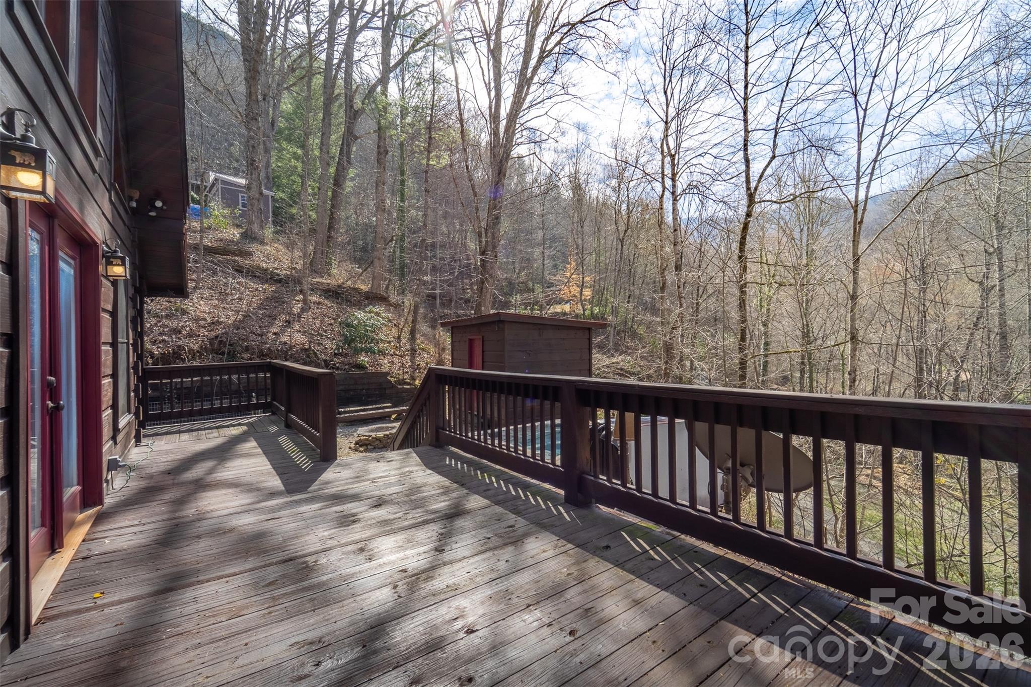 170 Wilkes Road — Bryson City