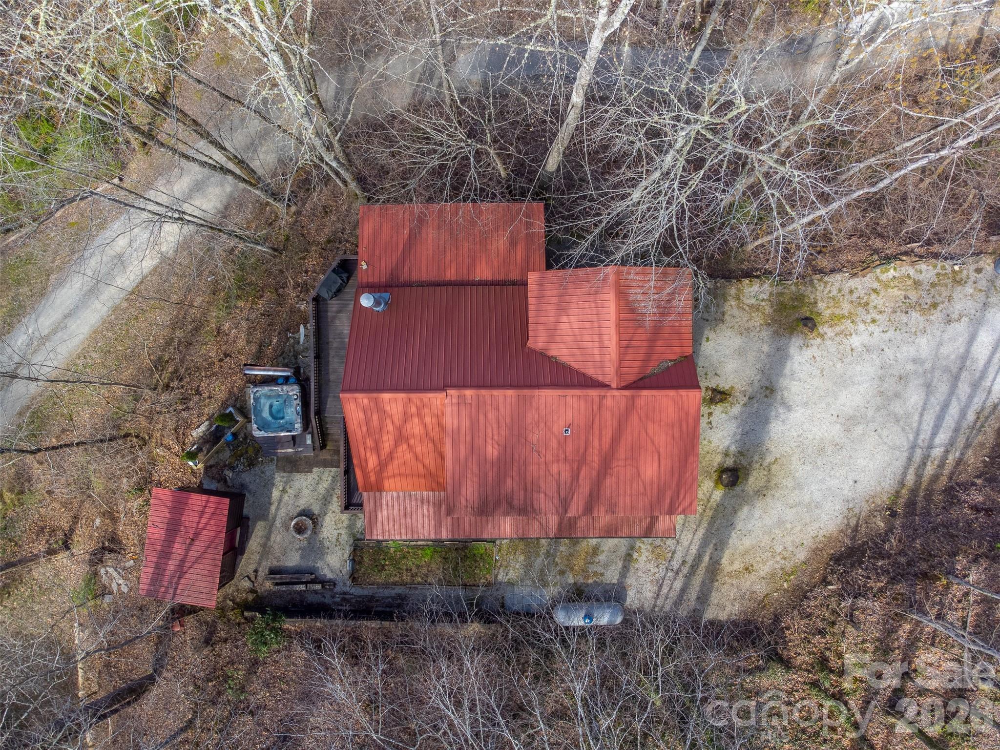 170 Wilkes Road — Bryson City