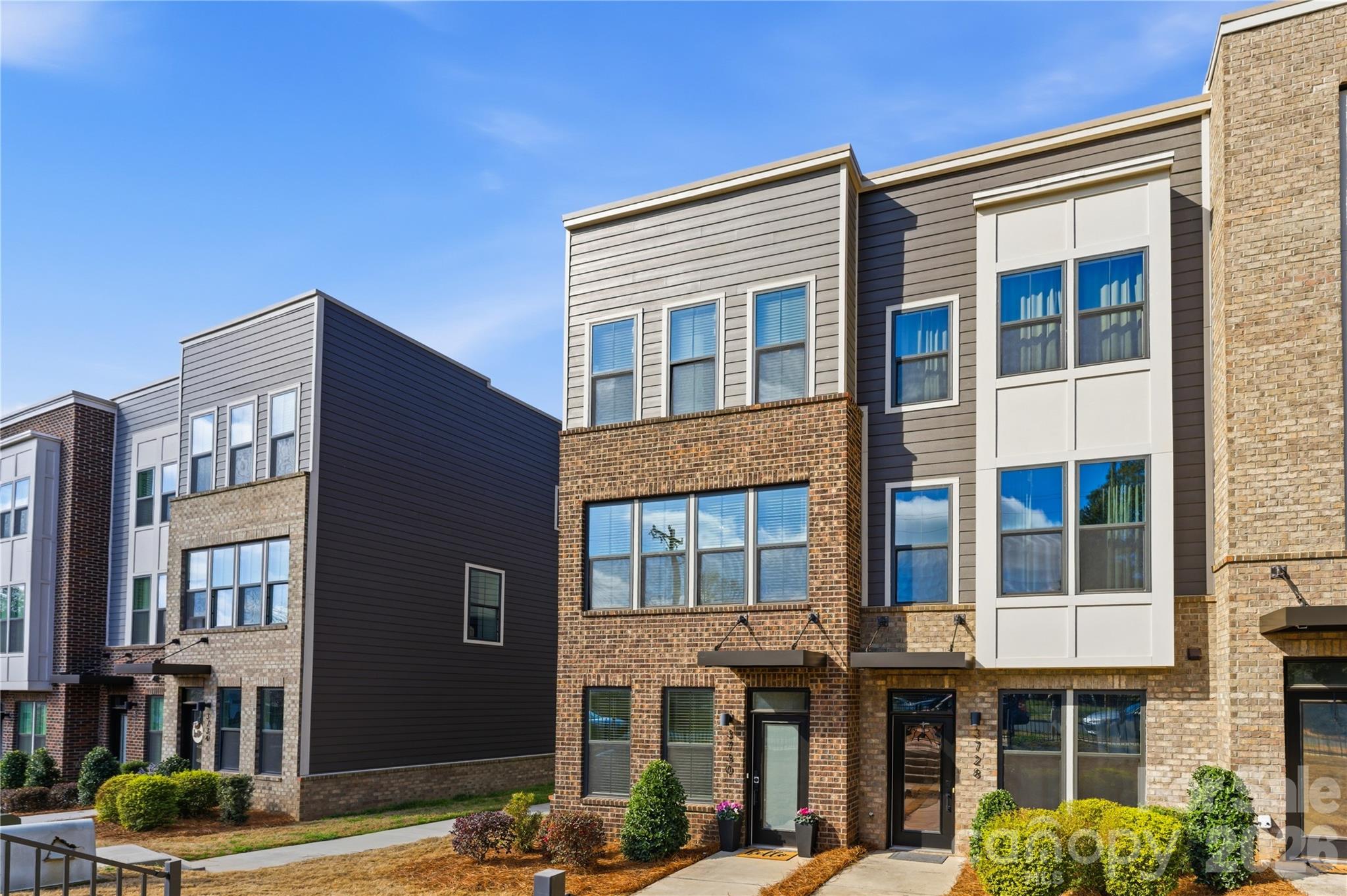 3730 Ellington Street — Charlotte